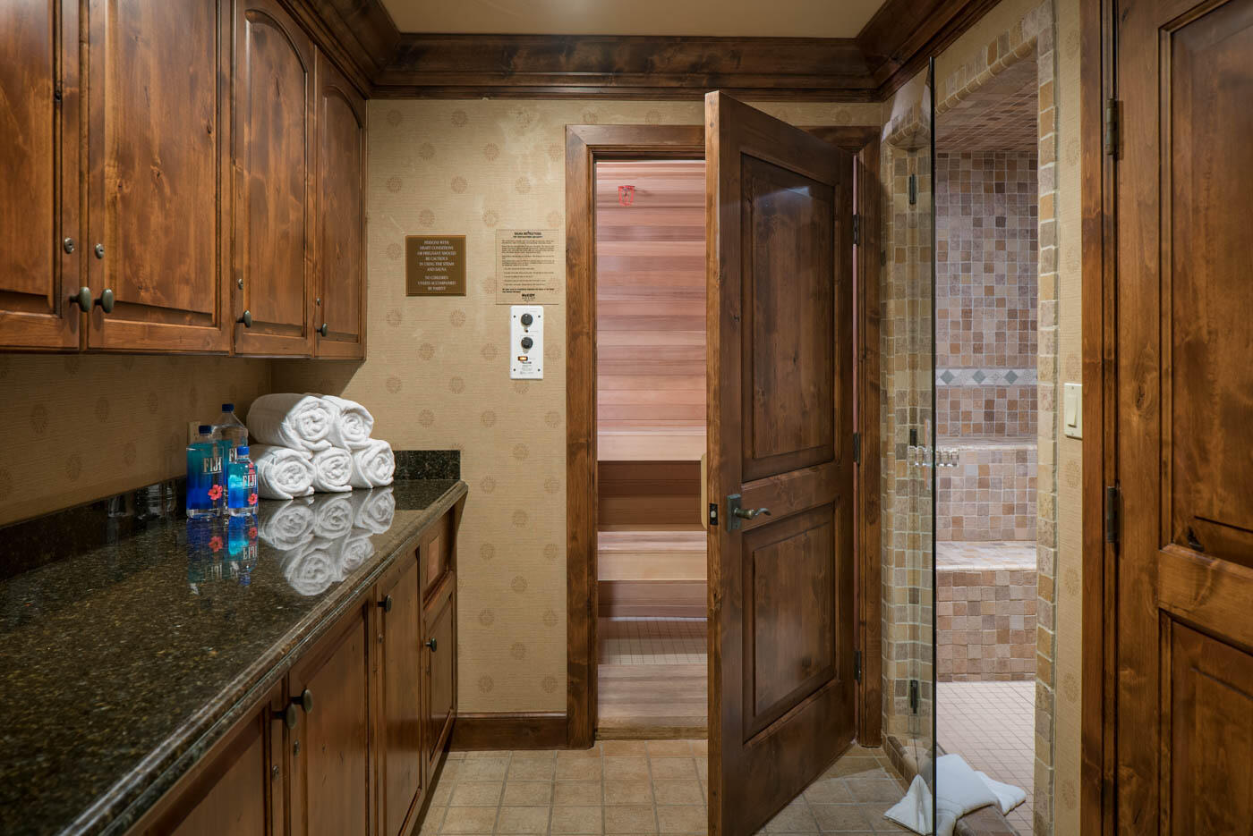 680 Sun Valley Rd E Property Photo 33