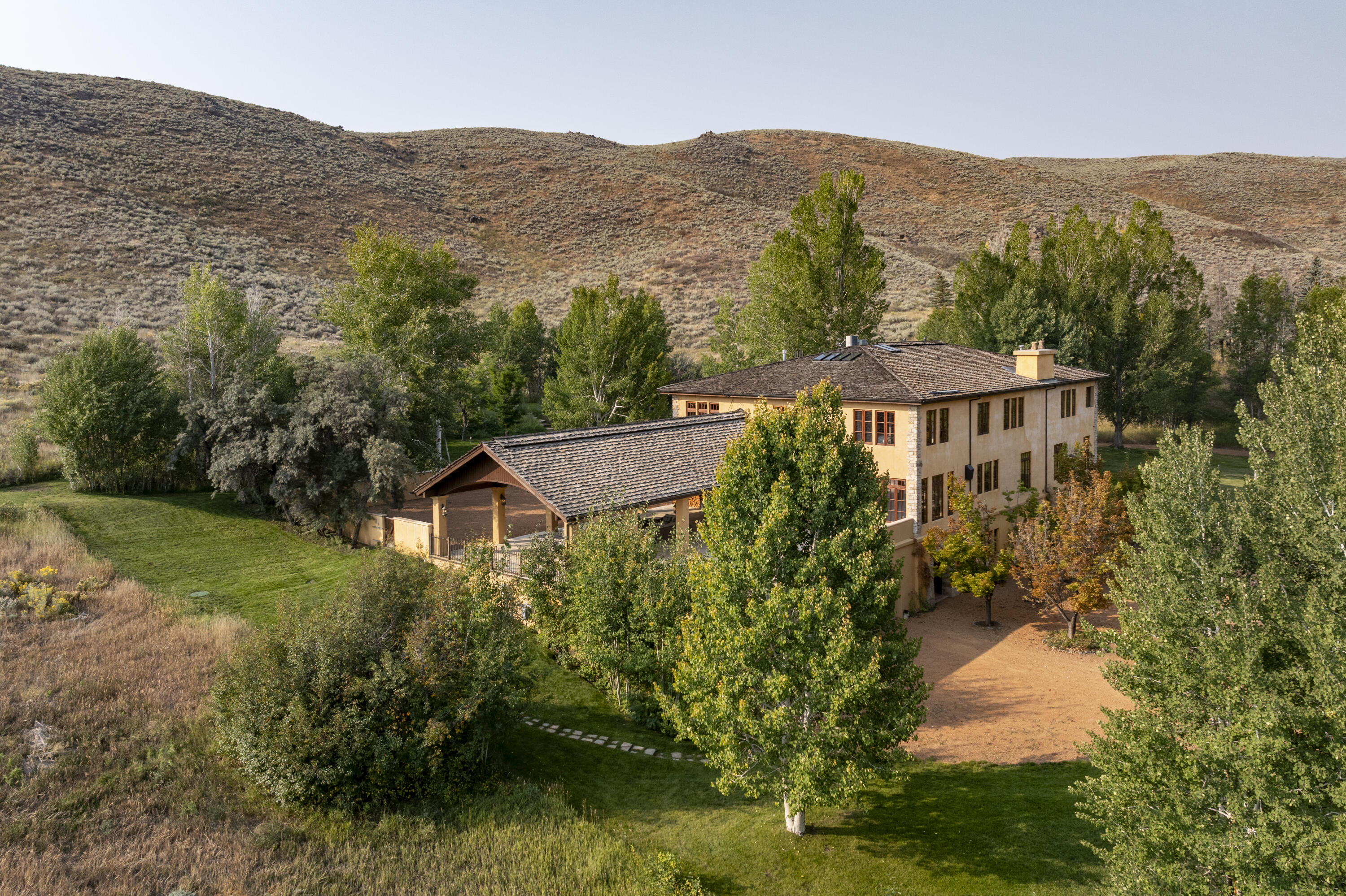 113 Townsend Gulch Rd Property Photo 6