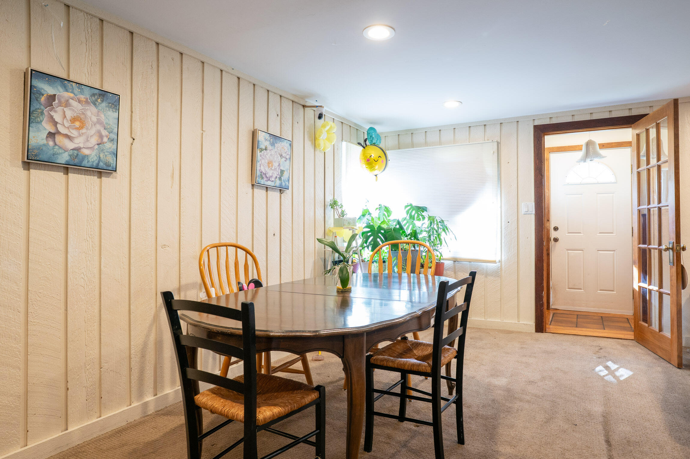 115 E Pine St Property Photo 2
