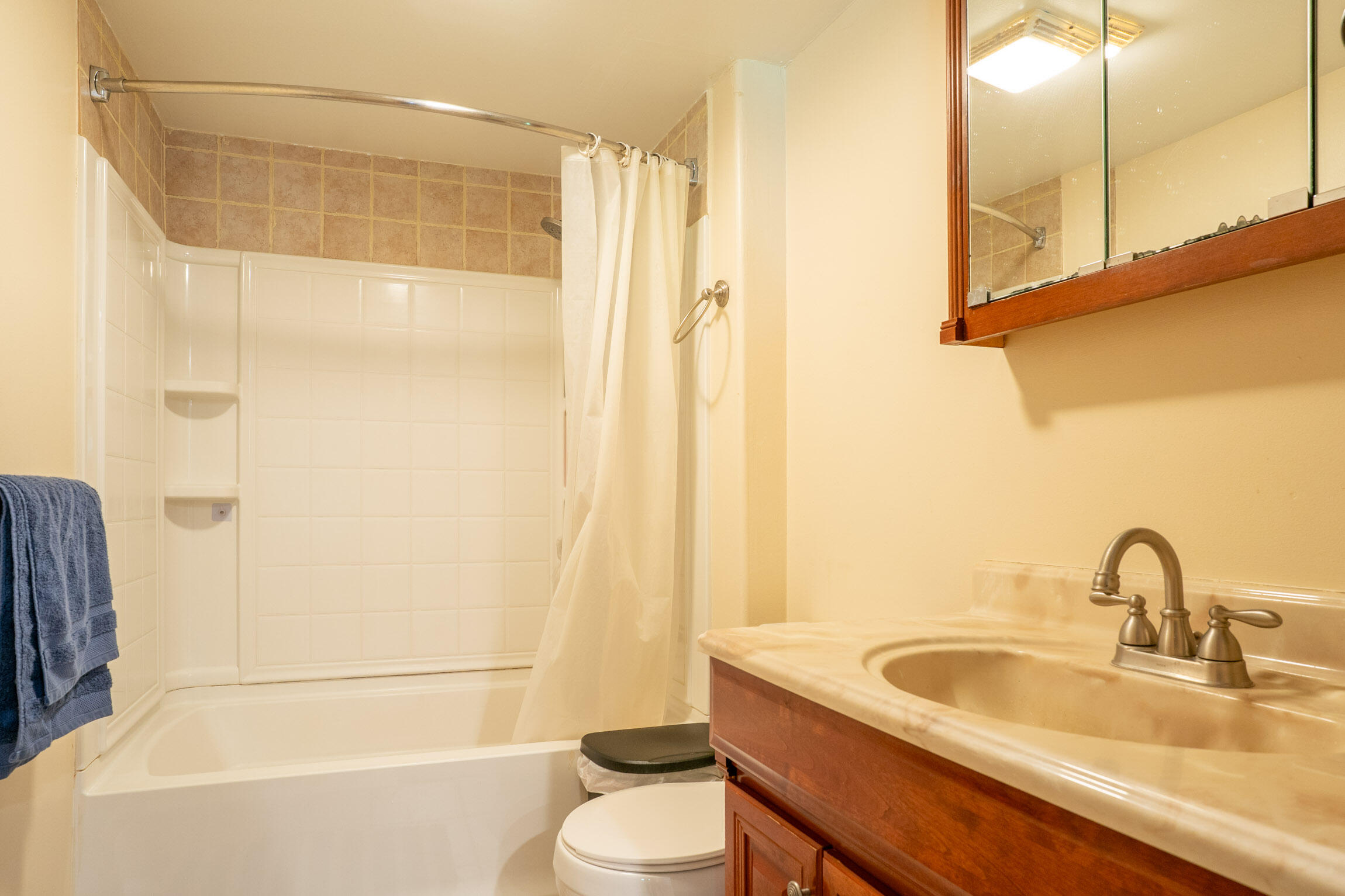 115 E Pine St Property Photo 12