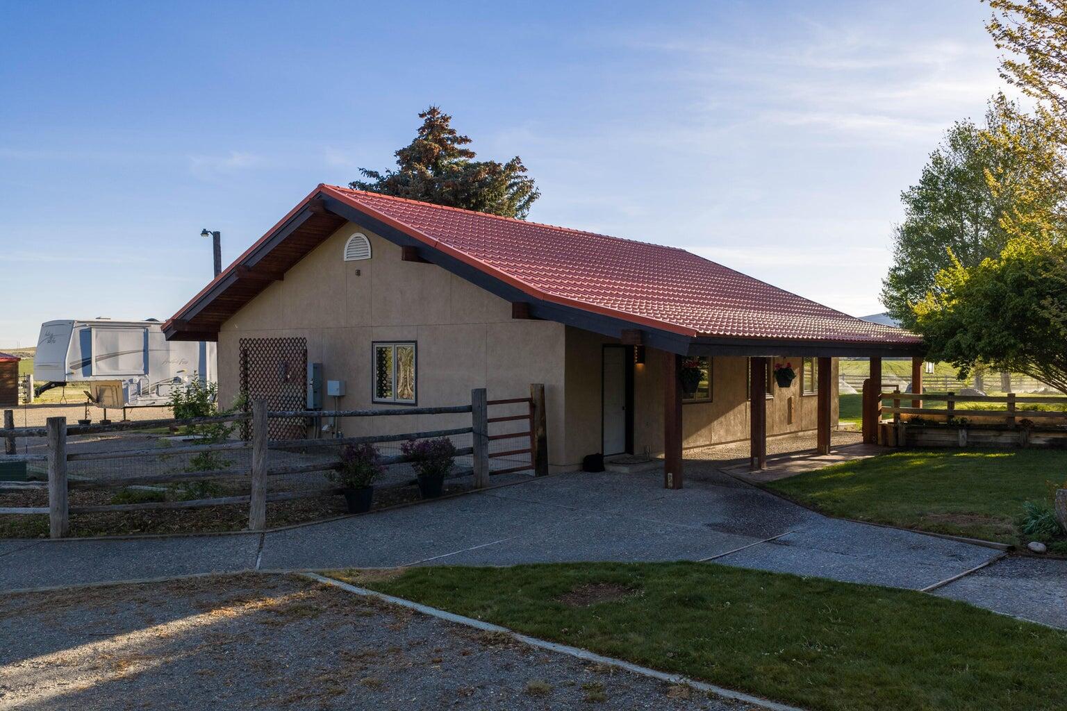 26-334371 Property Photo 33