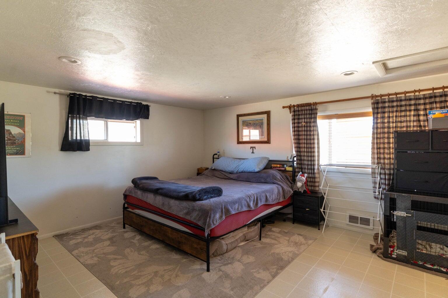 26-334371 Property Photo 39