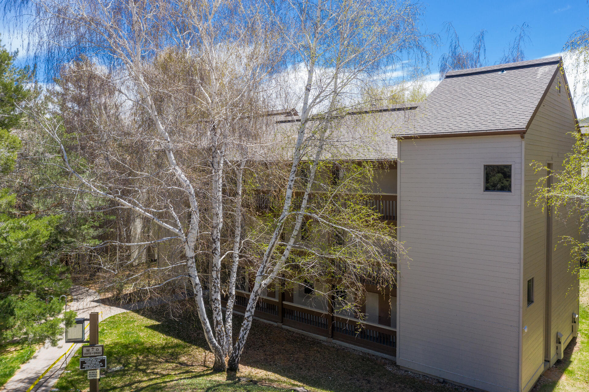 2395 Indian Springs Condo Dr Property Photo 13