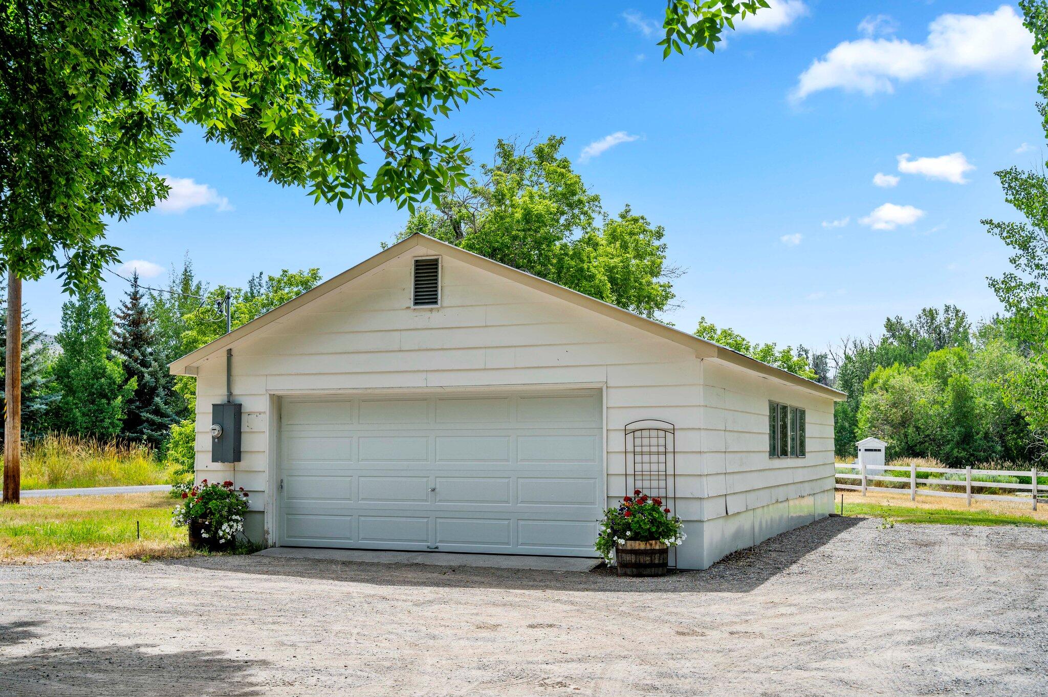 142 Broadford Rd Property Photo 41