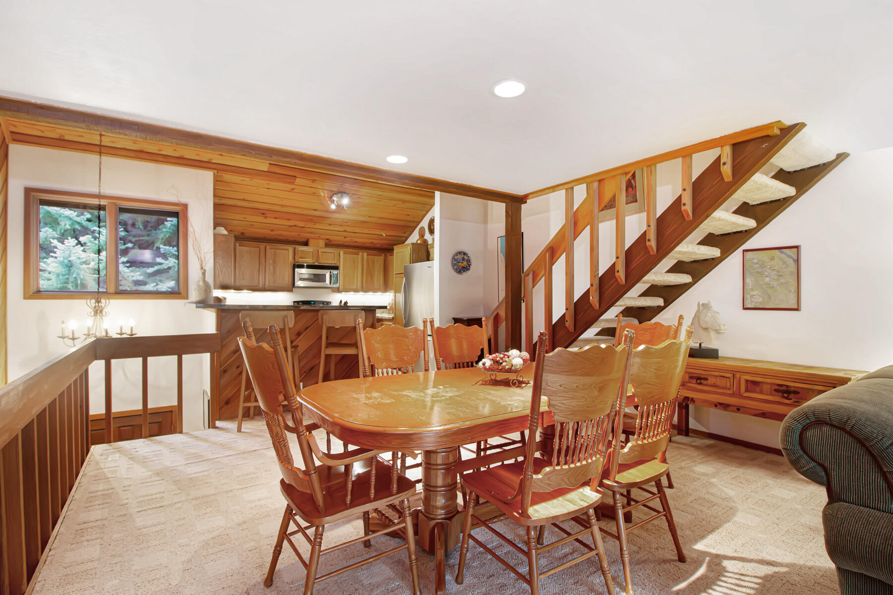 2778 Sunburst Condo Dr Property Photo 5