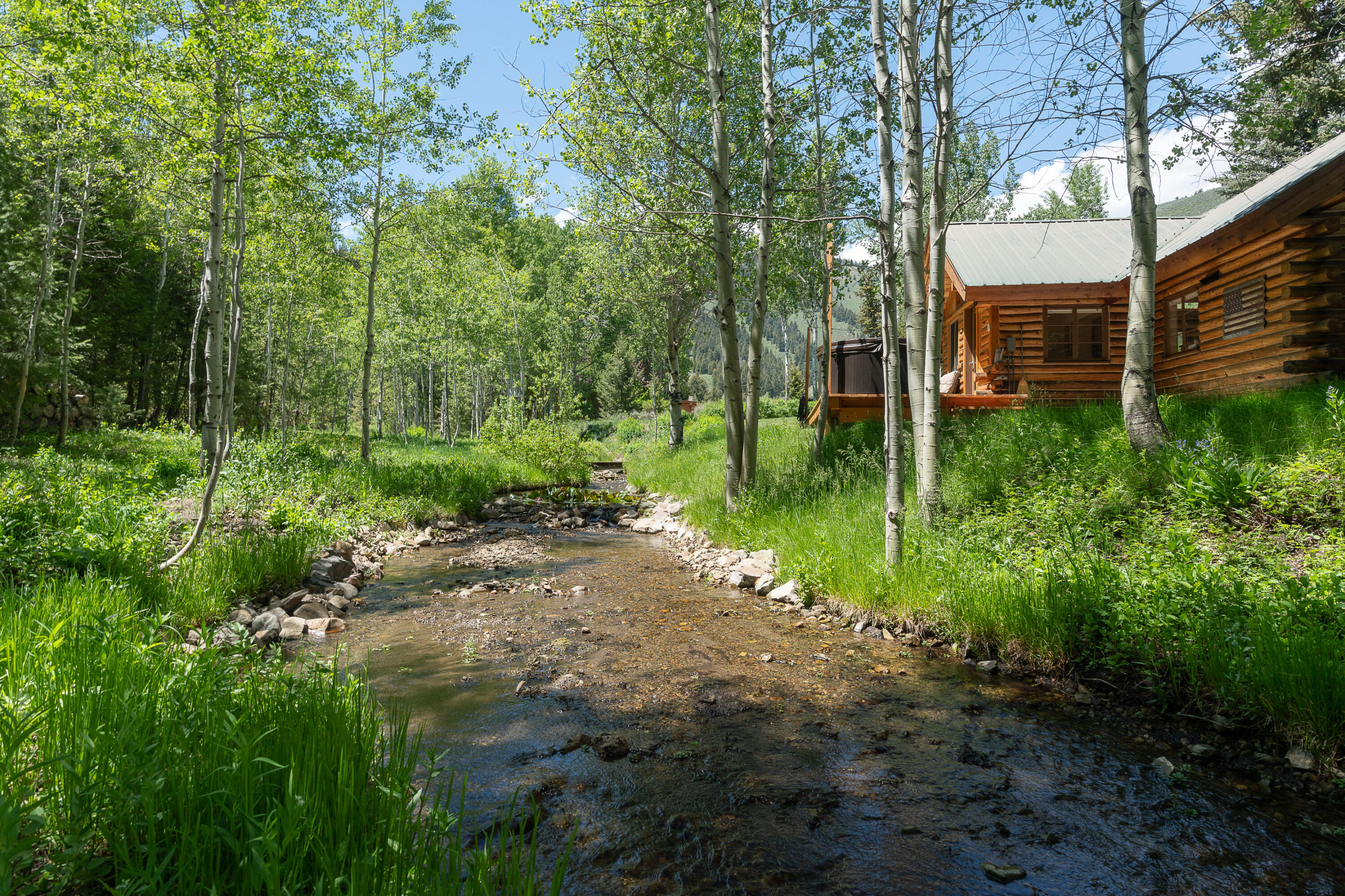 101 Clear Creek Canyon Rd Property Photo 9