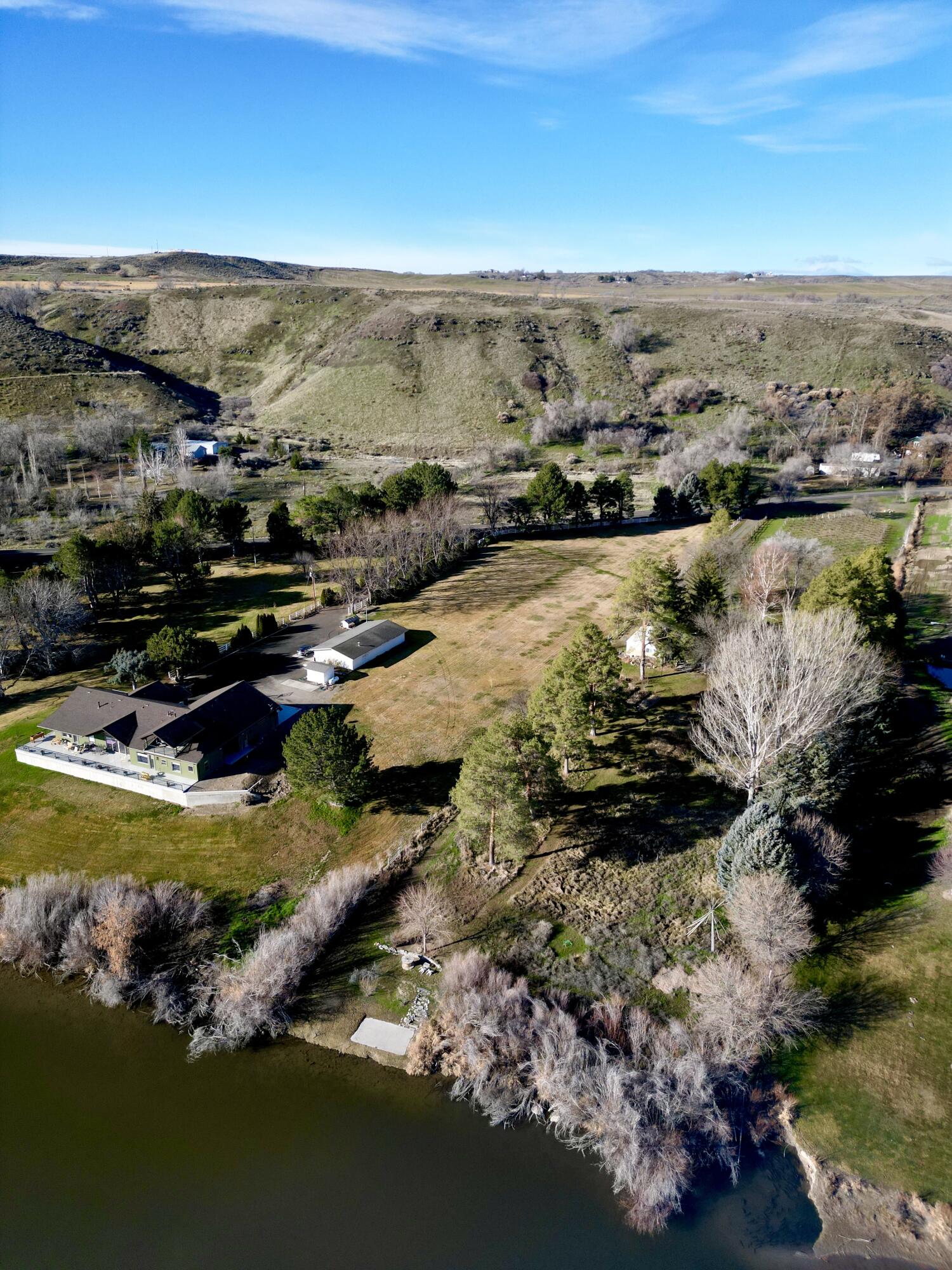 4778 River Rd Property Photo 15