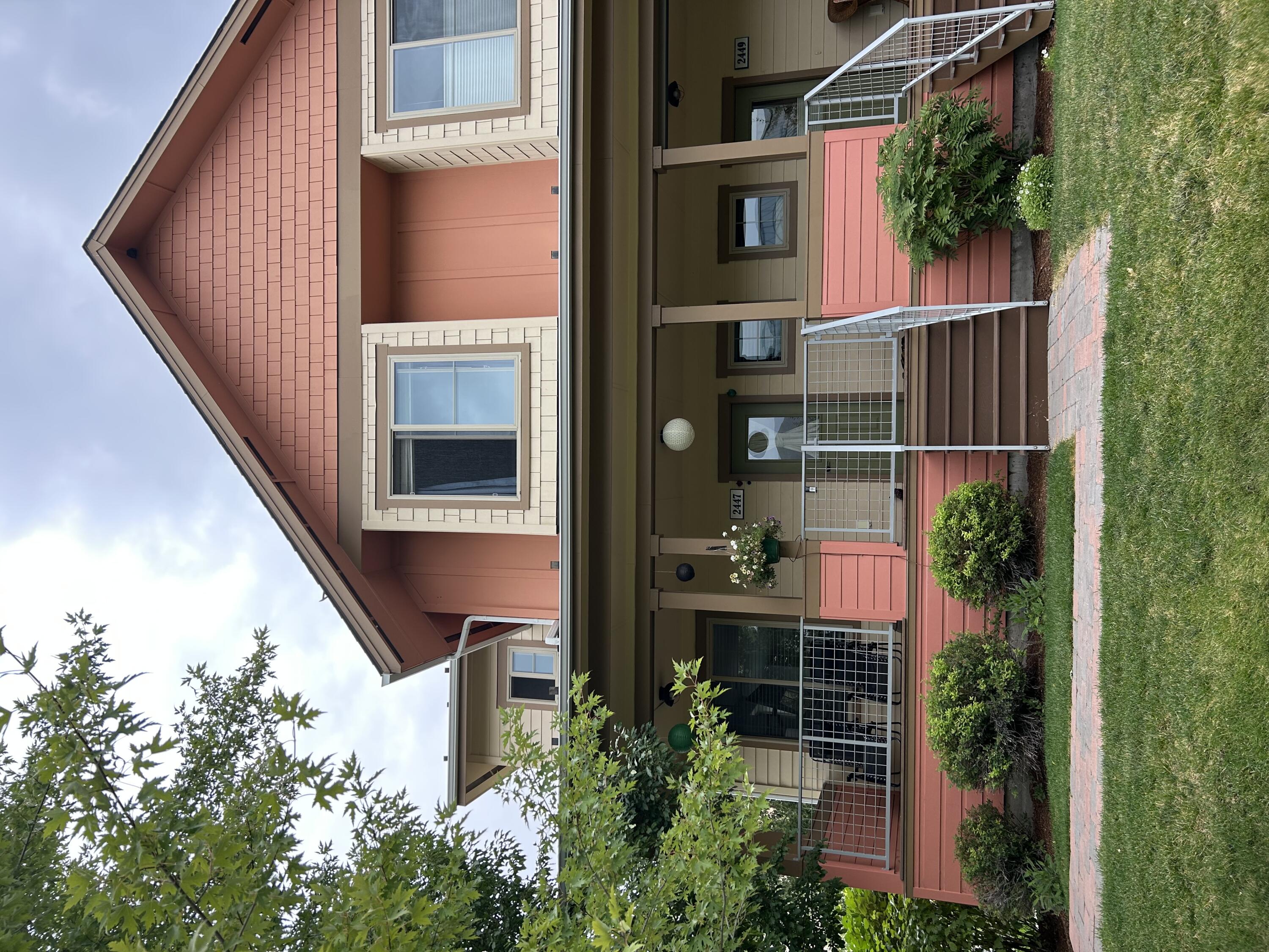 2447 Grange Way Property Photo 1