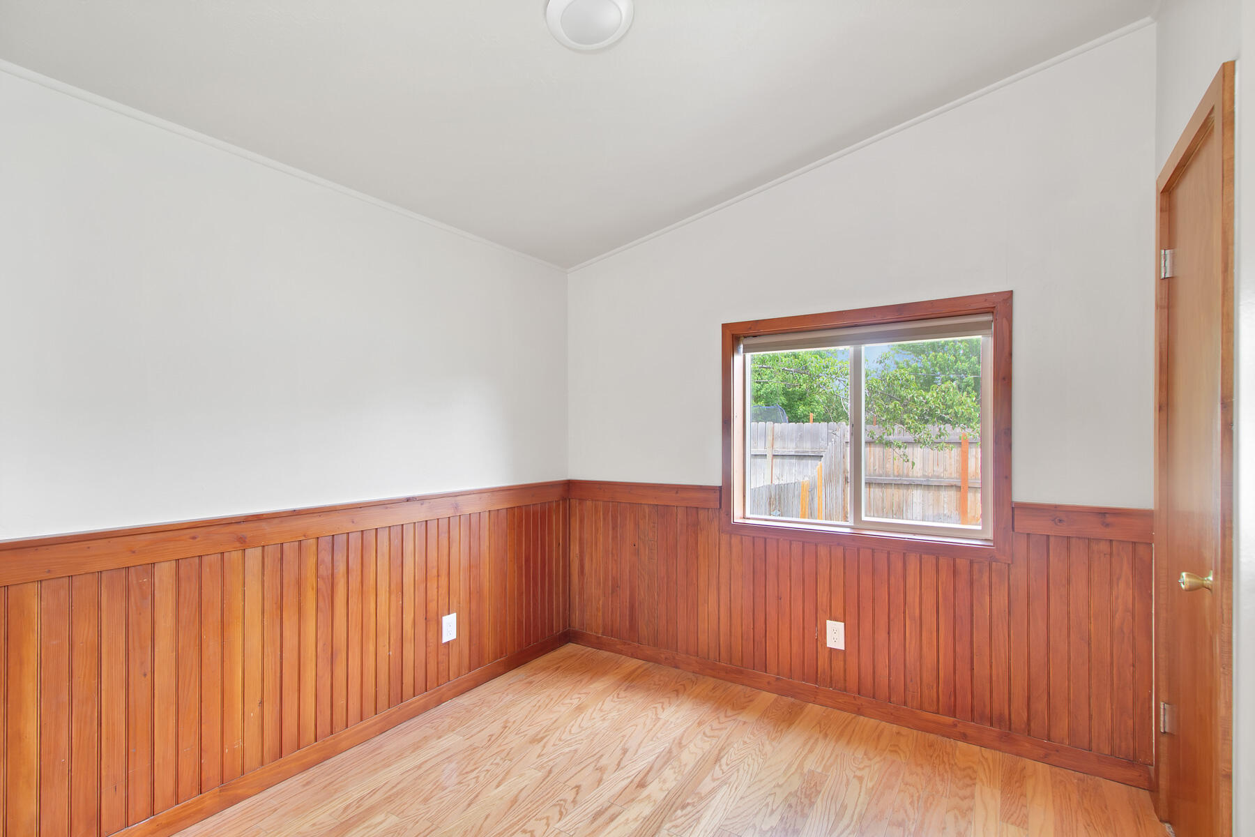 20409 S Main St Property Photo 11
