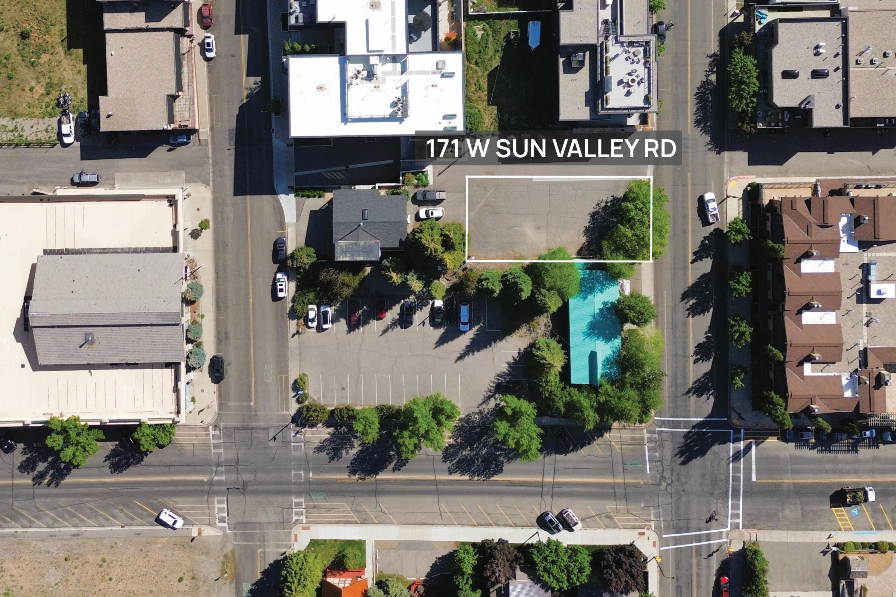 171 W Sun Valley Rd Property Photo 4