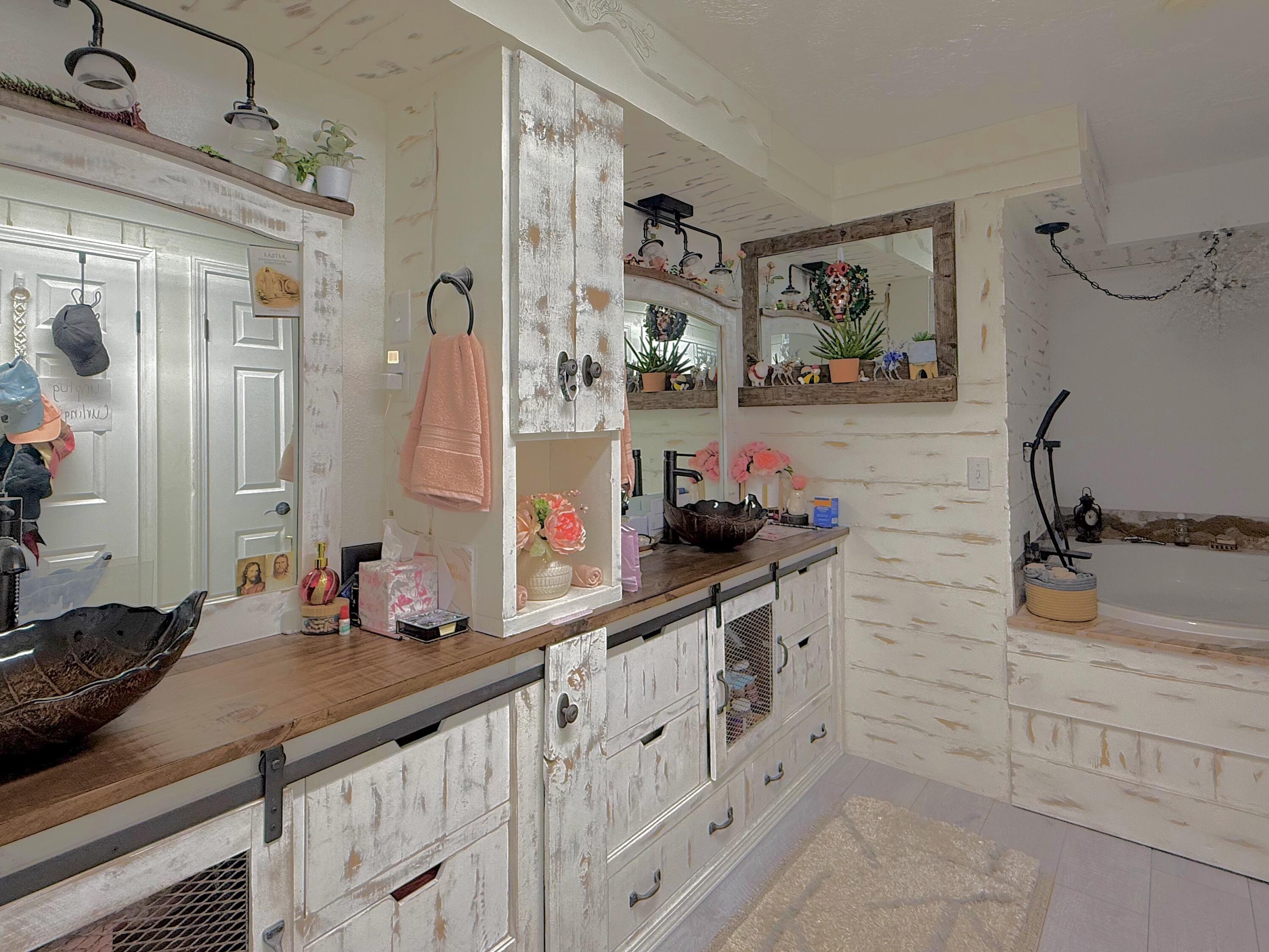 3925 N 3650 W Property Photo 16