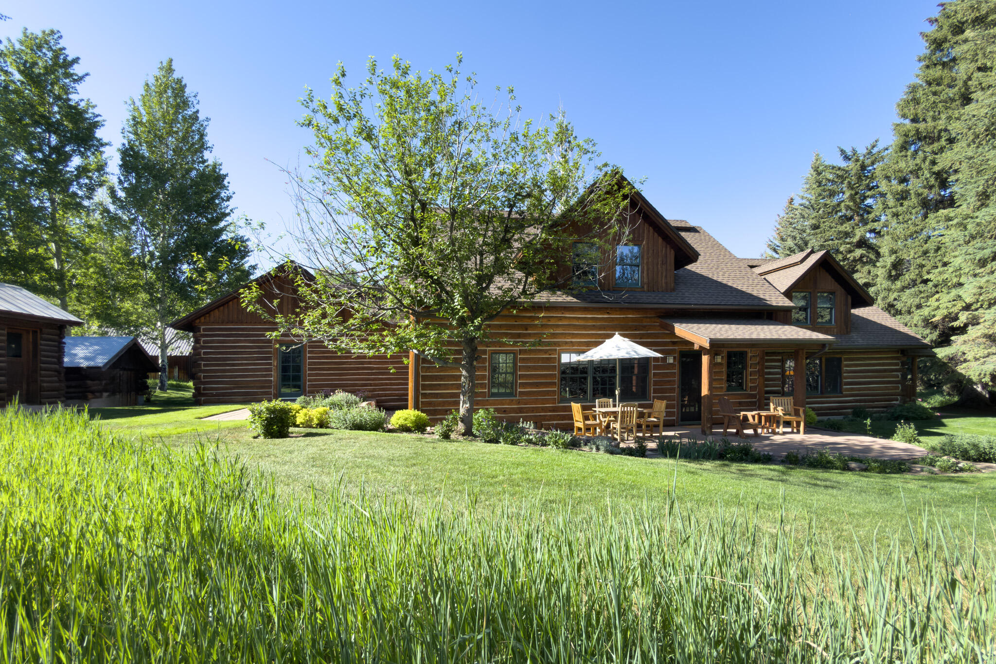21 Property Photo 37