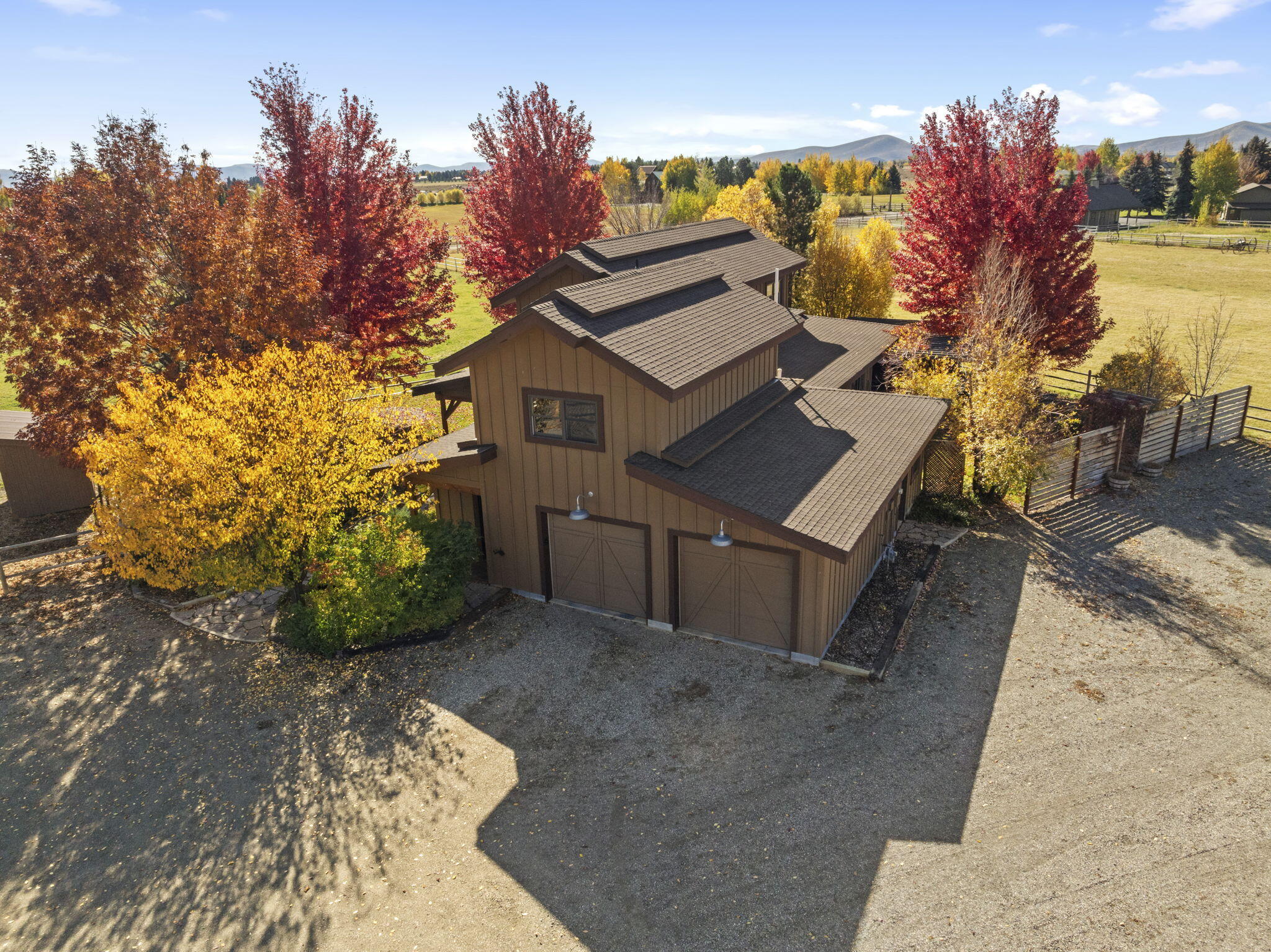 113 Equus Loop Property Photo 8