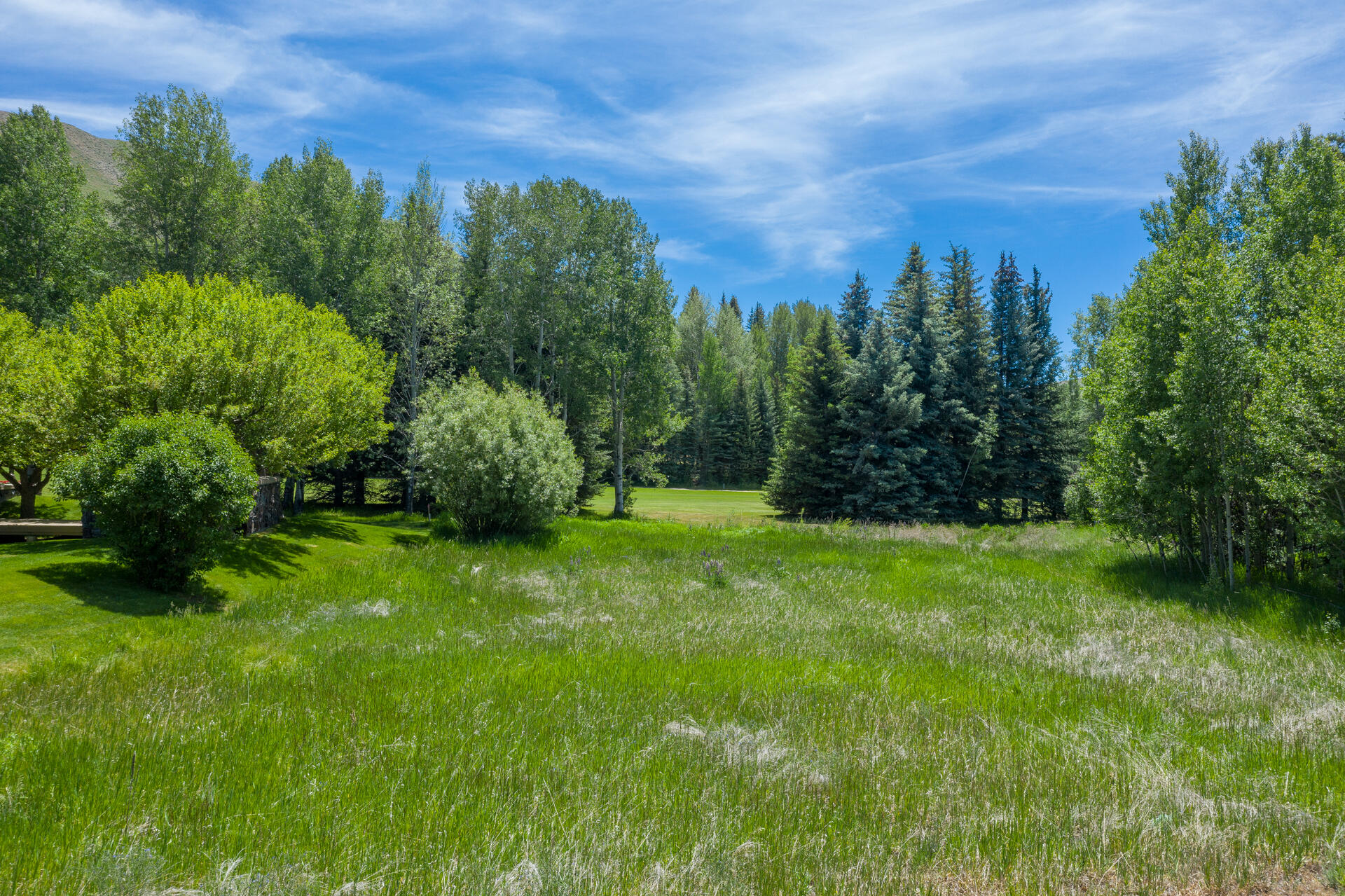 400 Fairway Loop Property Photo 1