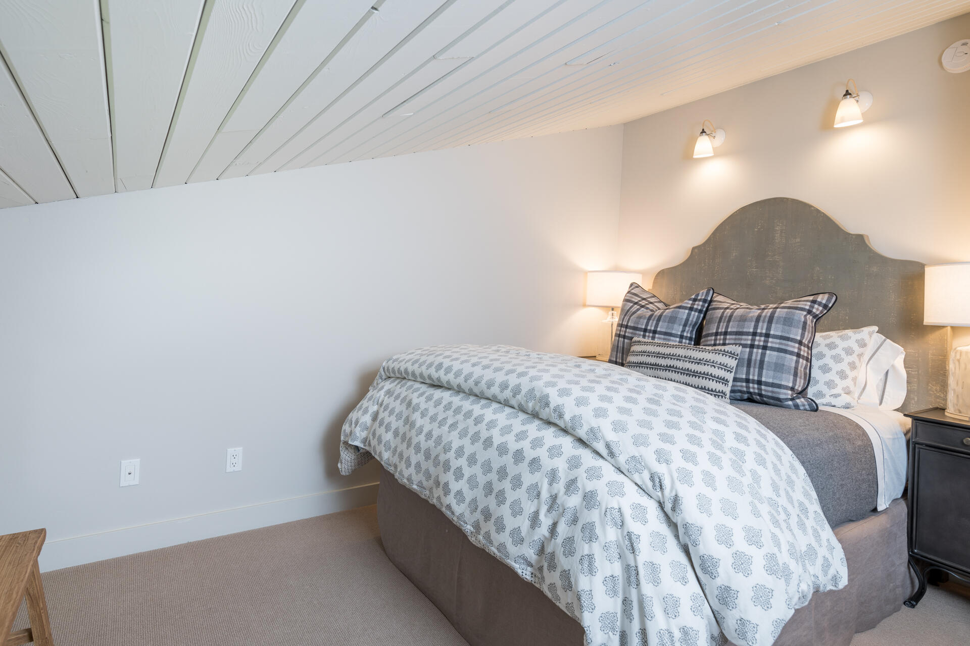 202 Picabo St 201b Property Photo 7
