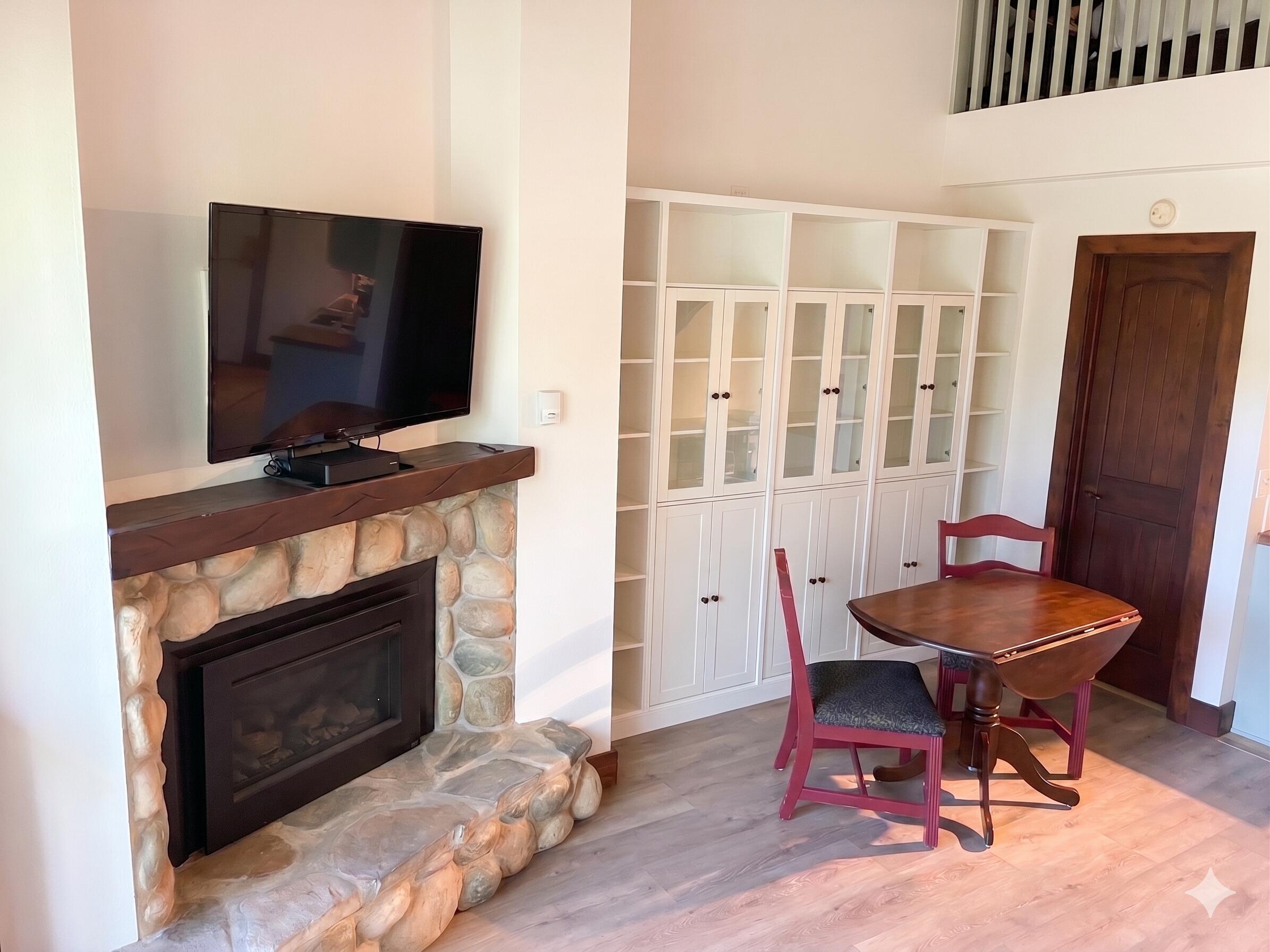 109 Village Way 2018 Property Photo 6