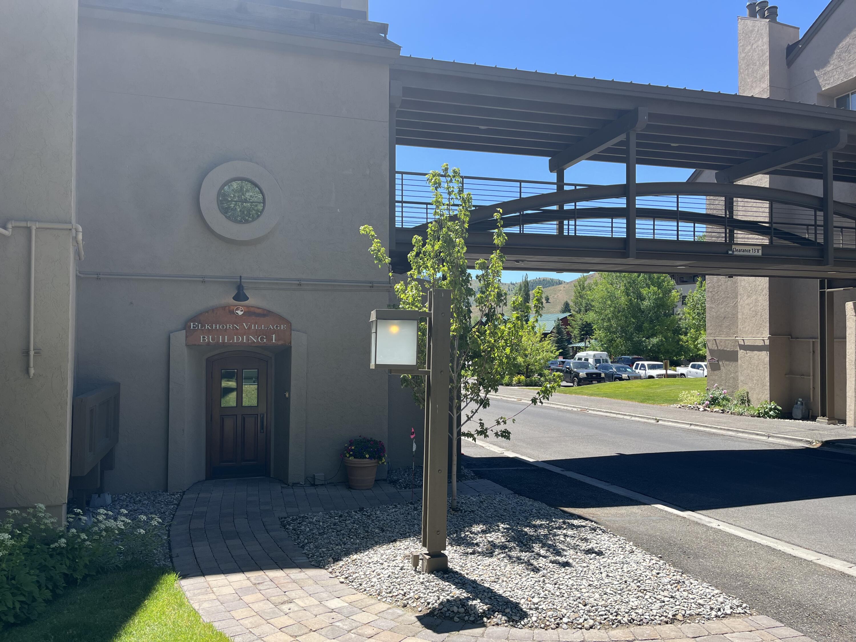 109 Village Way 2018 Property Photo 17