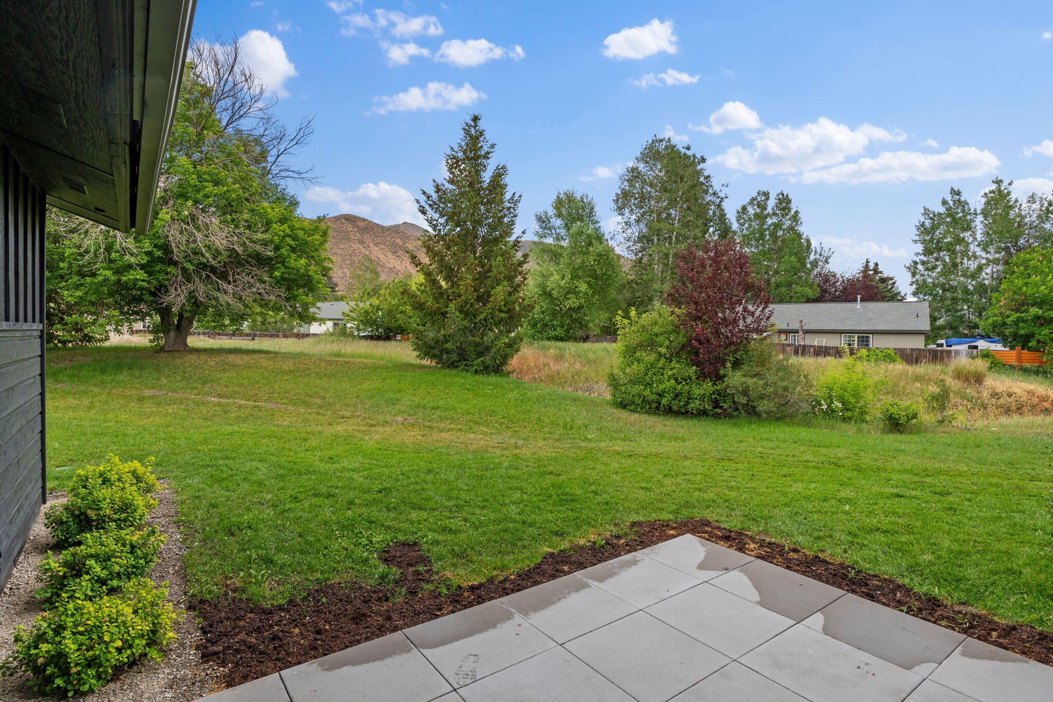 1210 Baldy View Dr Property Photo 6