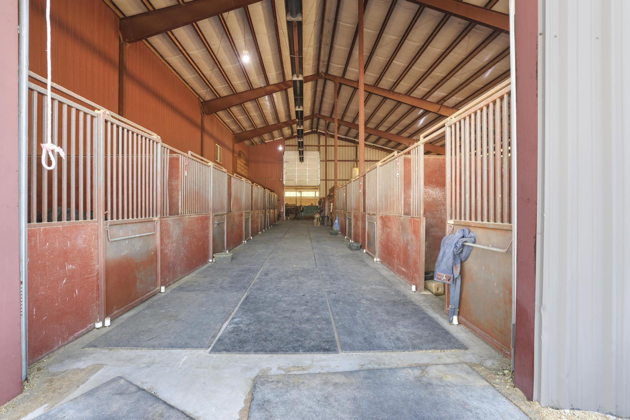 10727 State Highway 75 Property Photo 20