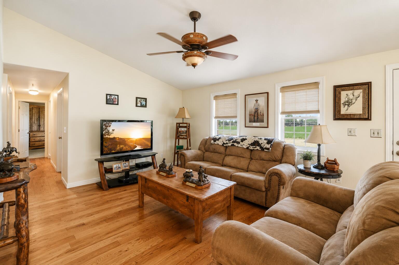 10727 State Highway 75 Property Photo 3
