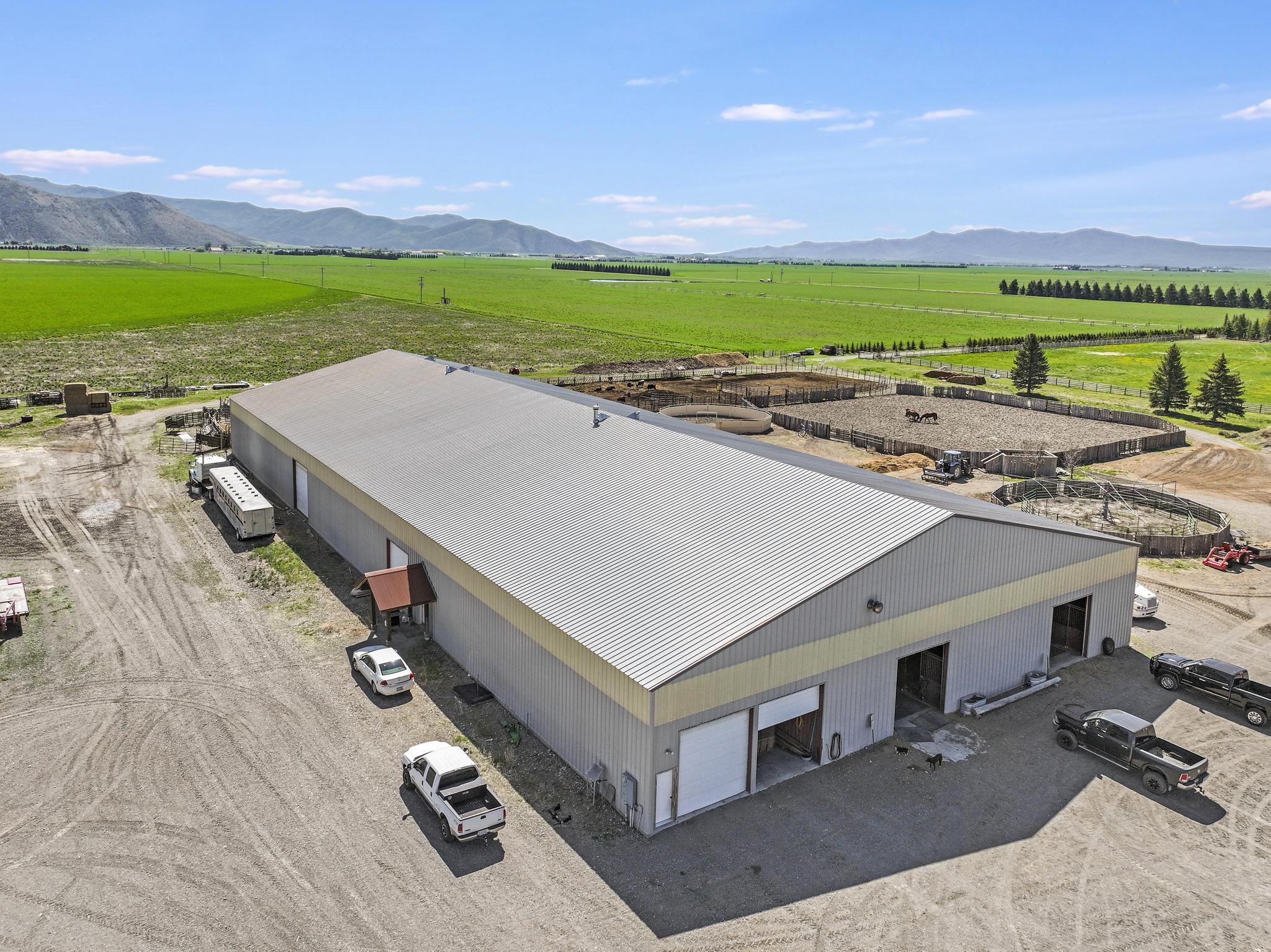 10727 State Highway 75 Property Photo 10
