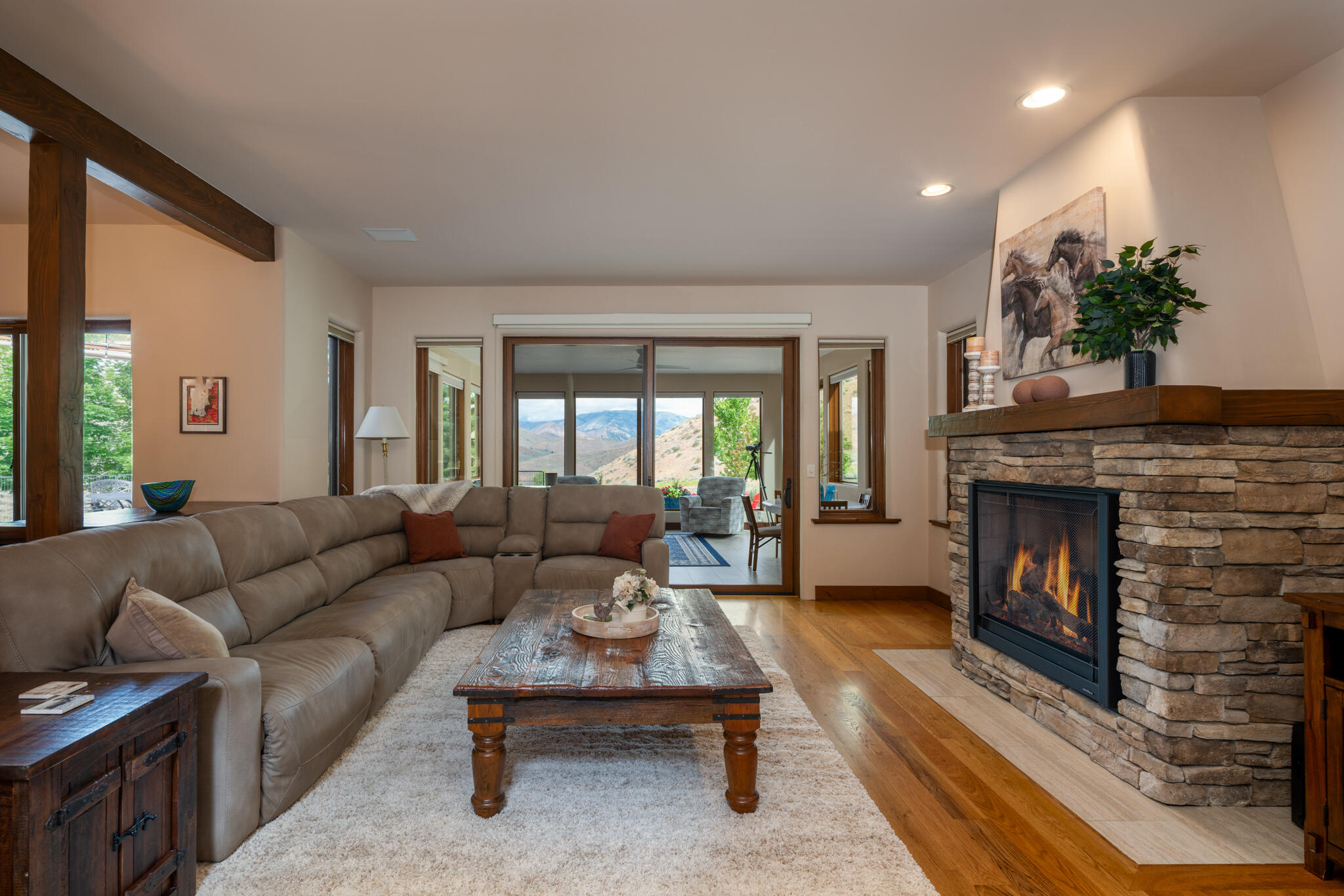 217 E Gulch Rd Property Photo 4