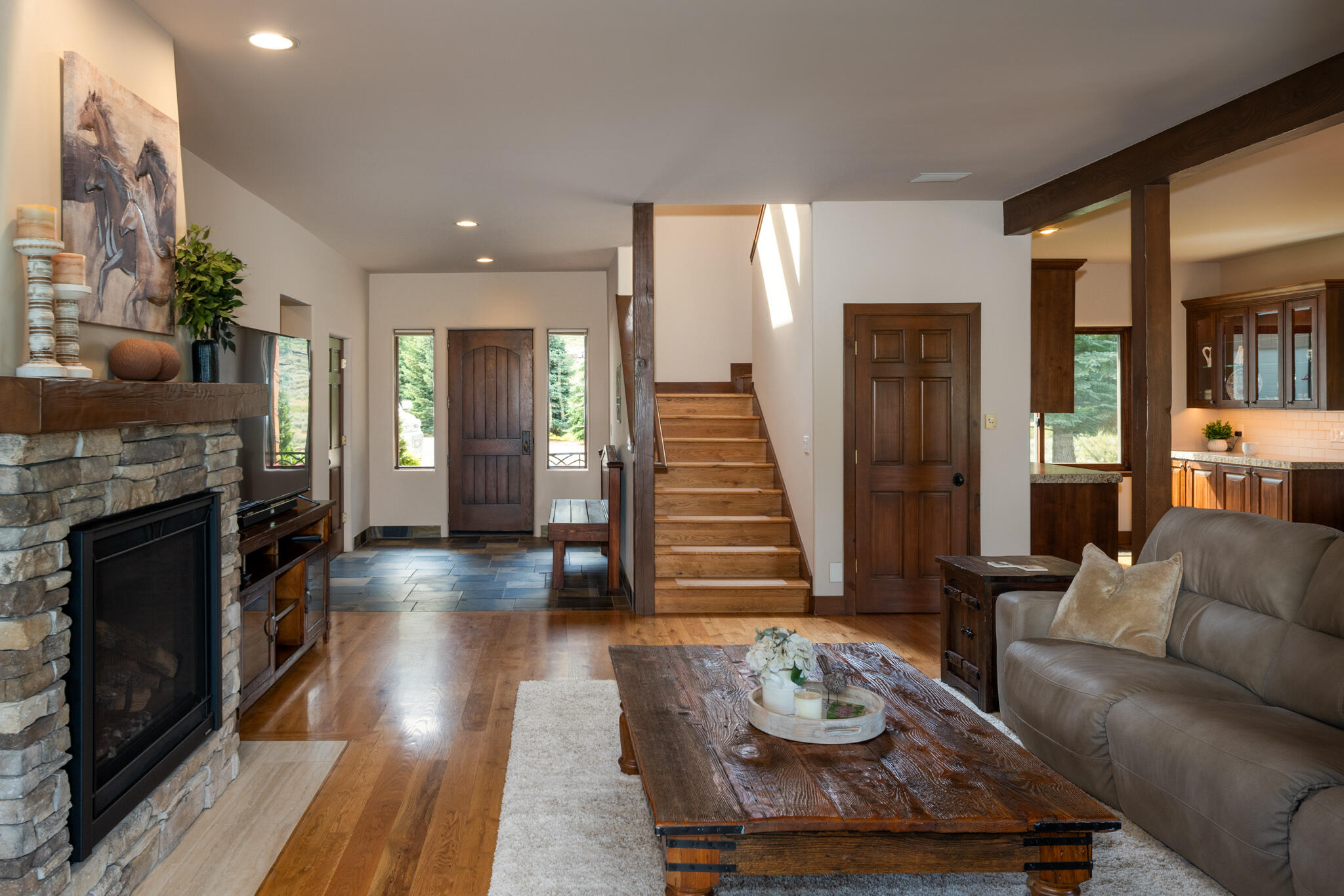 217 E Gulch Rd Property Photo 5