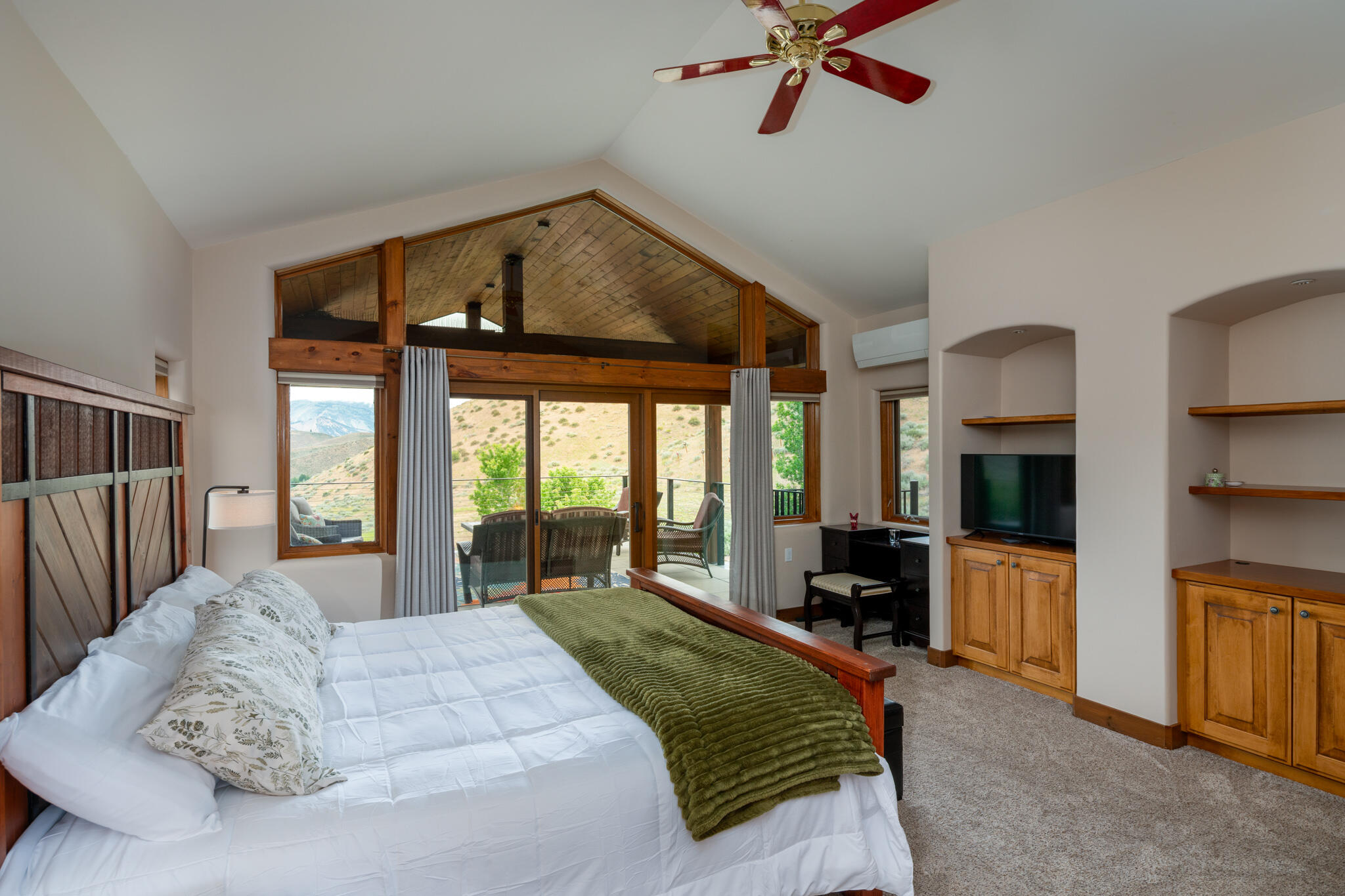 217 E Gulch Rd Property Photo 20