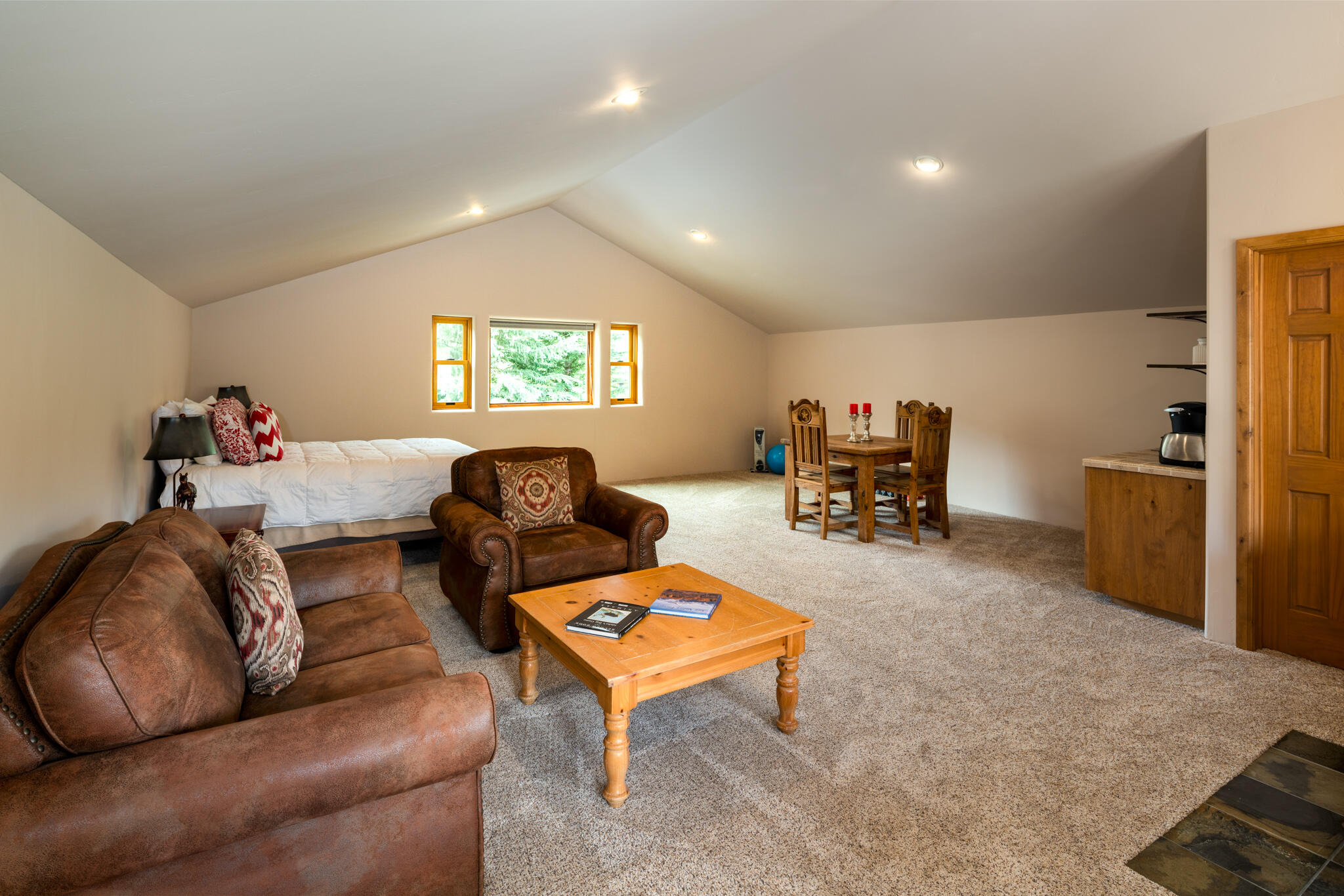 217 E Gulch Rd Property Photo 30