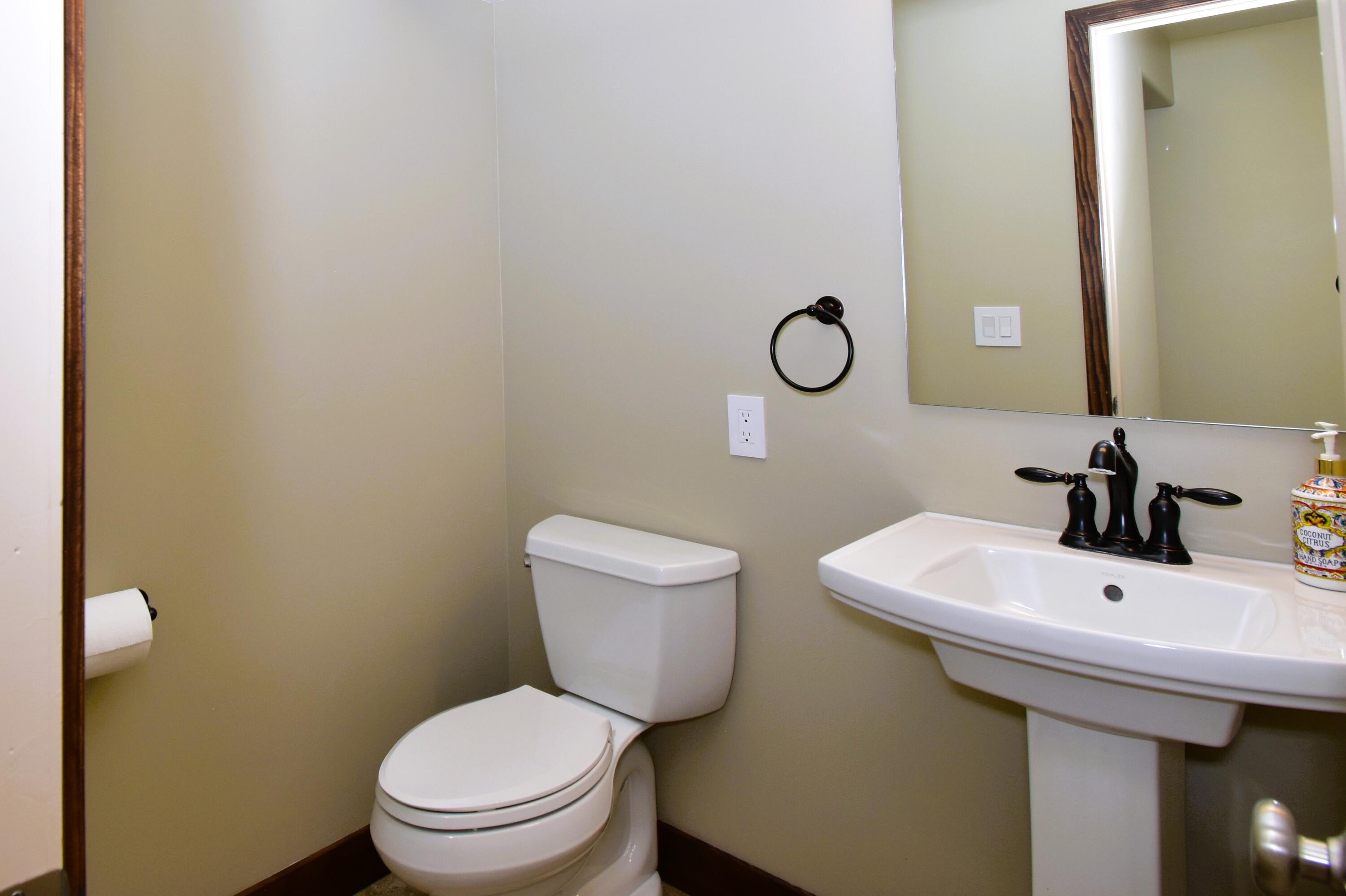 420 Whitetail Dr Property Photo 13