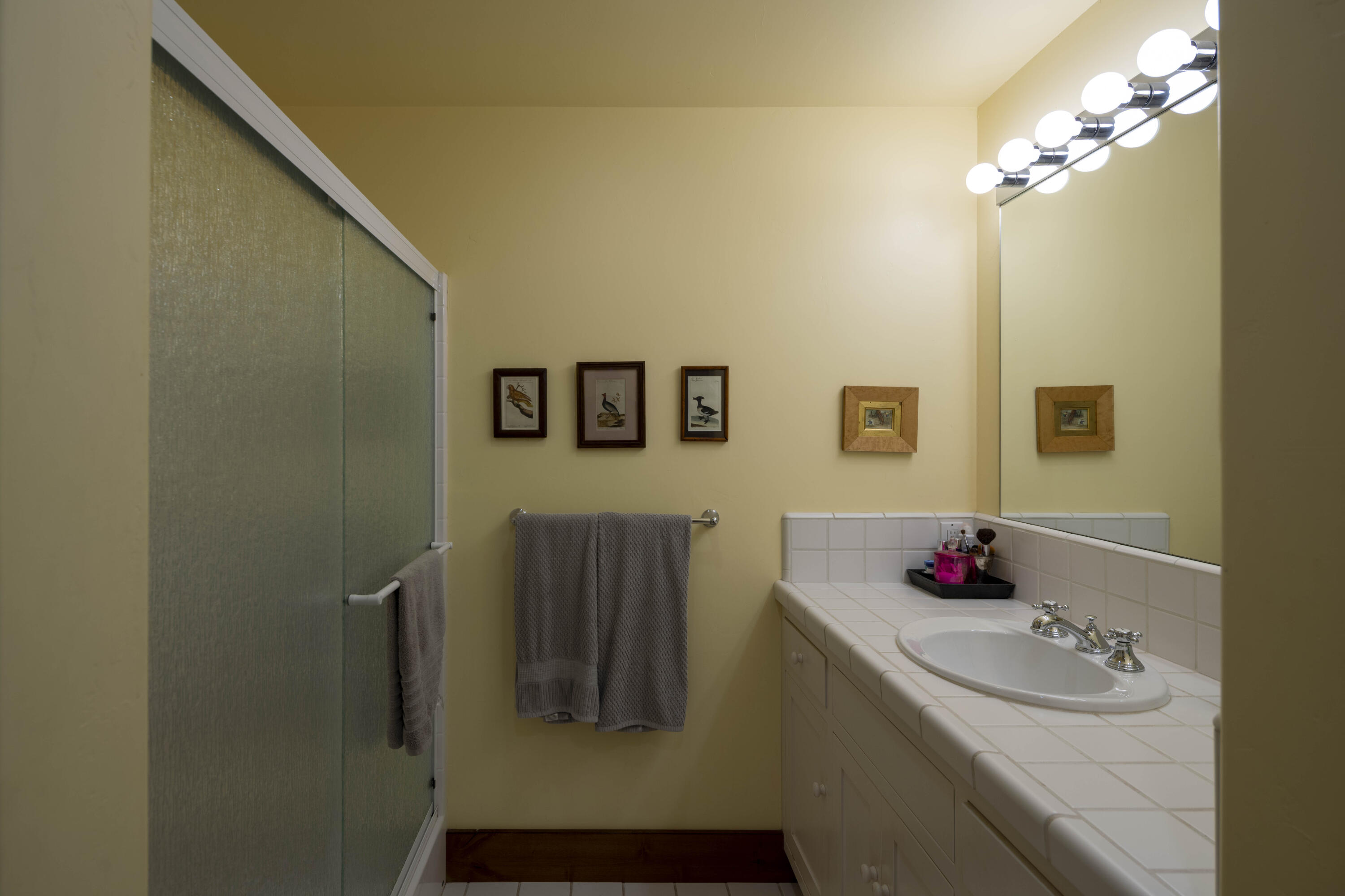 321/331 Broadford Rd Property Photo 14