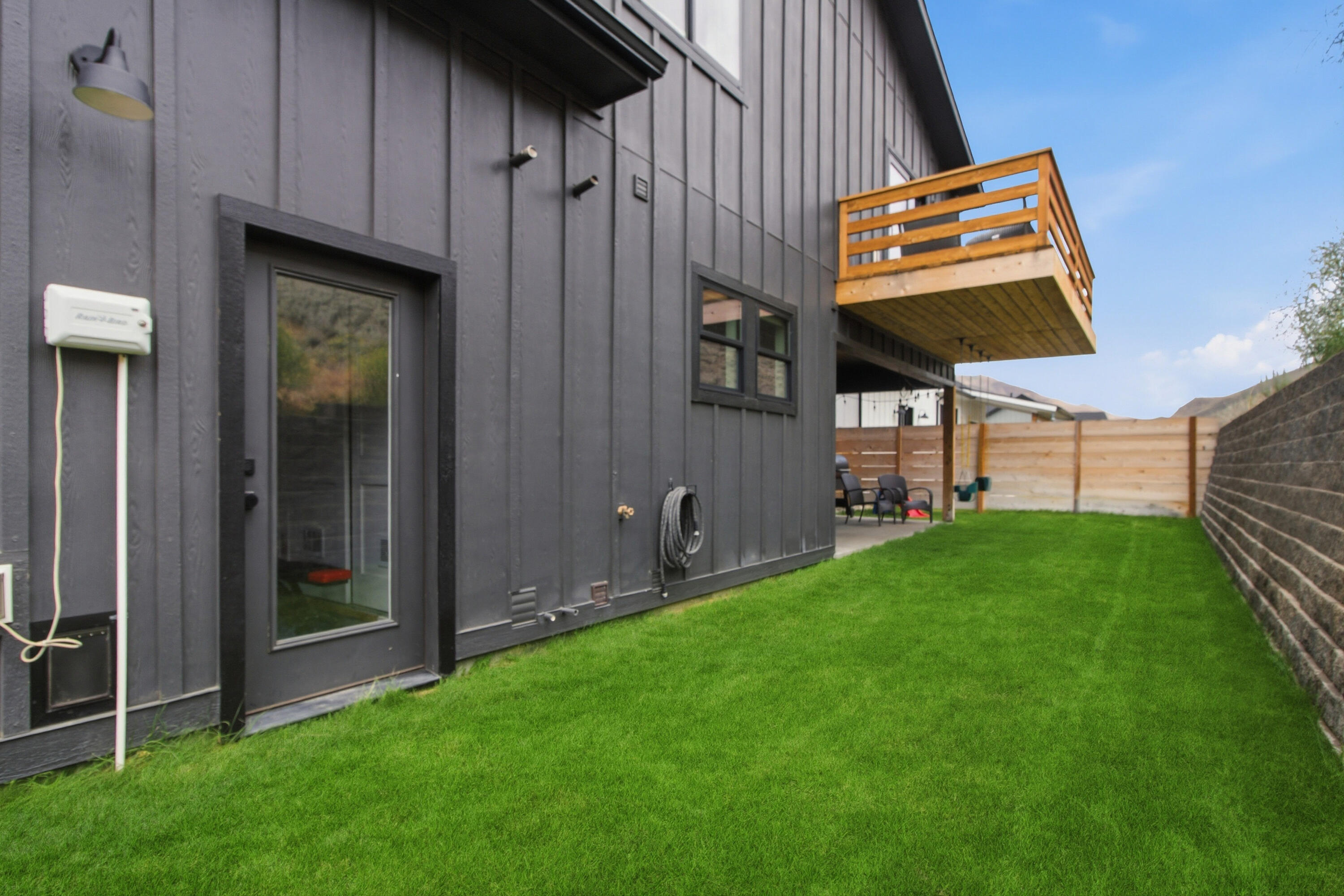 147 Cowcatcher Loop Property Photo 27