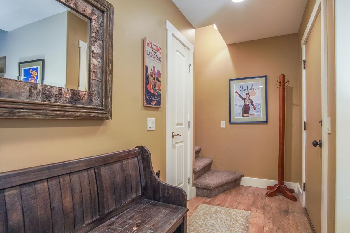 340 W River St 140 Property Photo 6