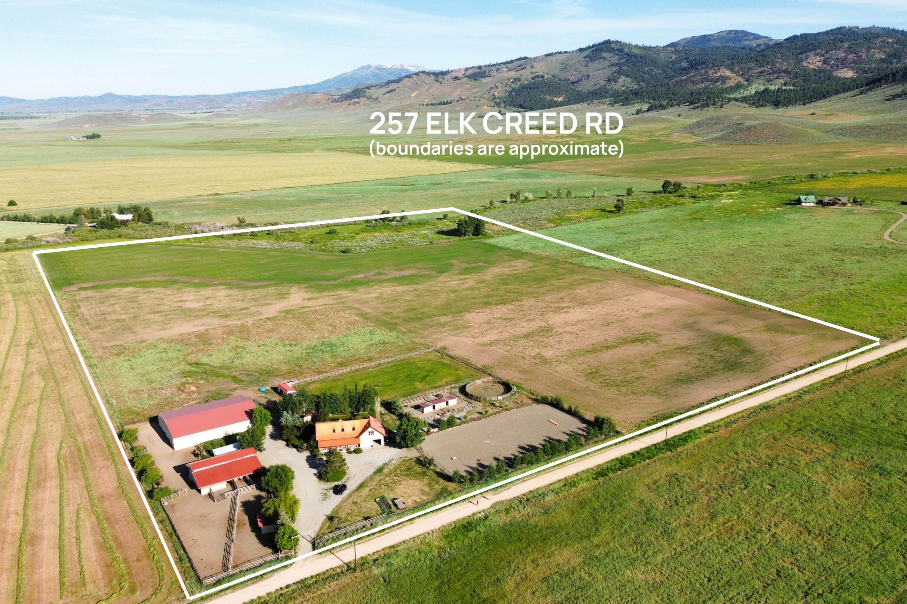 257 N Elk Creek Rd Property Photo 2
