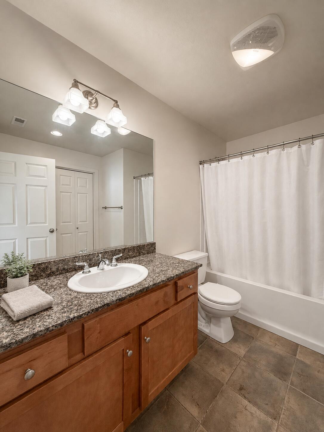 1911 Copper Ranch Lane E Property Photo 12