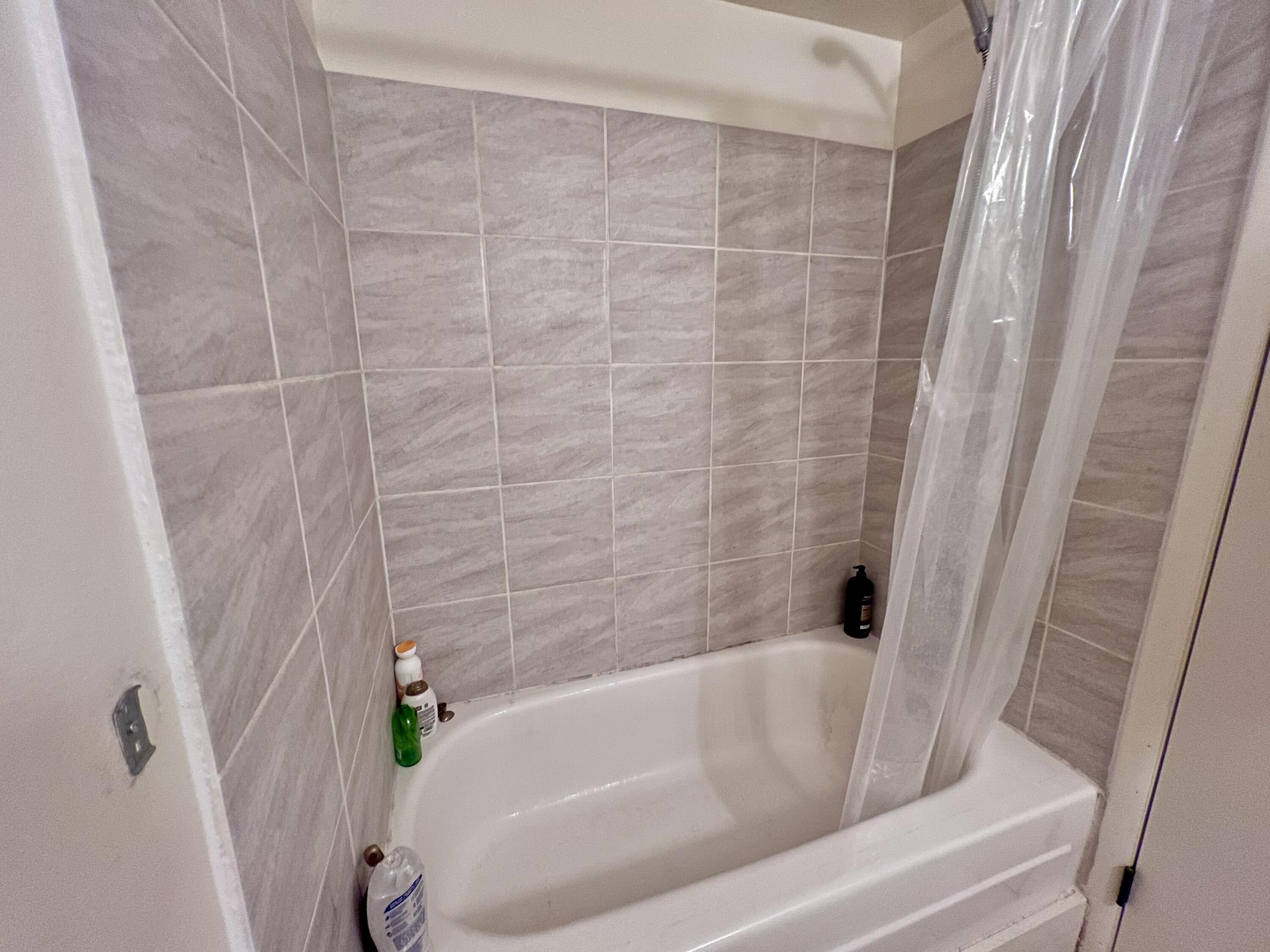 202 Picabo St 111 B Property Photo 7