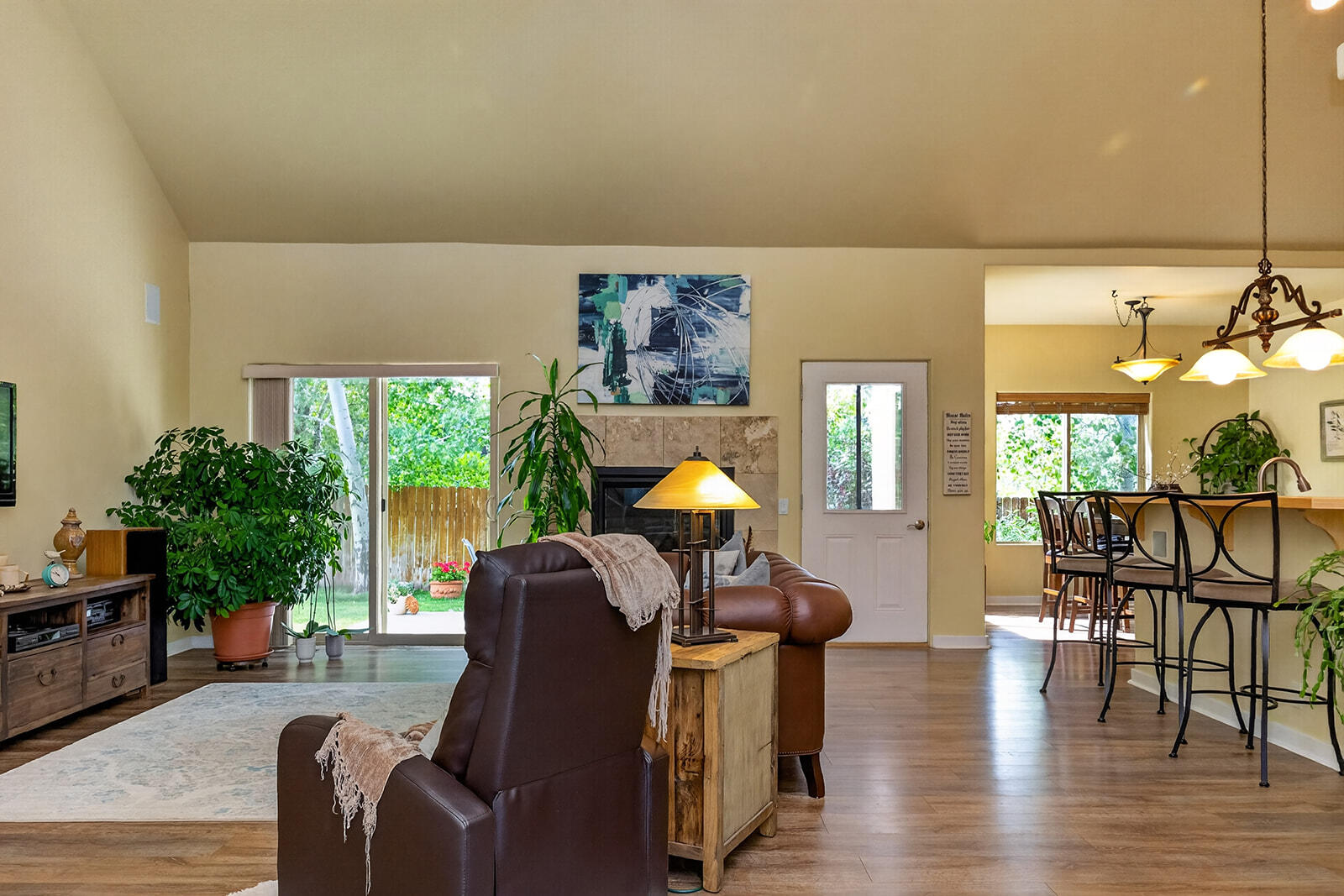 561 Chestnut Loop Property Photo 8