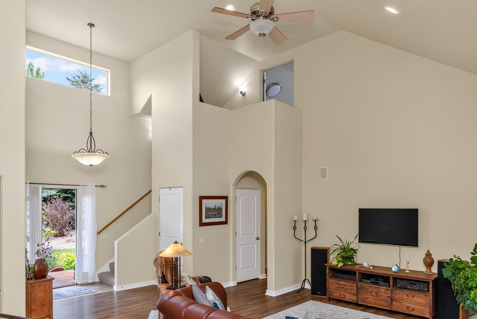 561 Chestnut Loop Property Photo 10