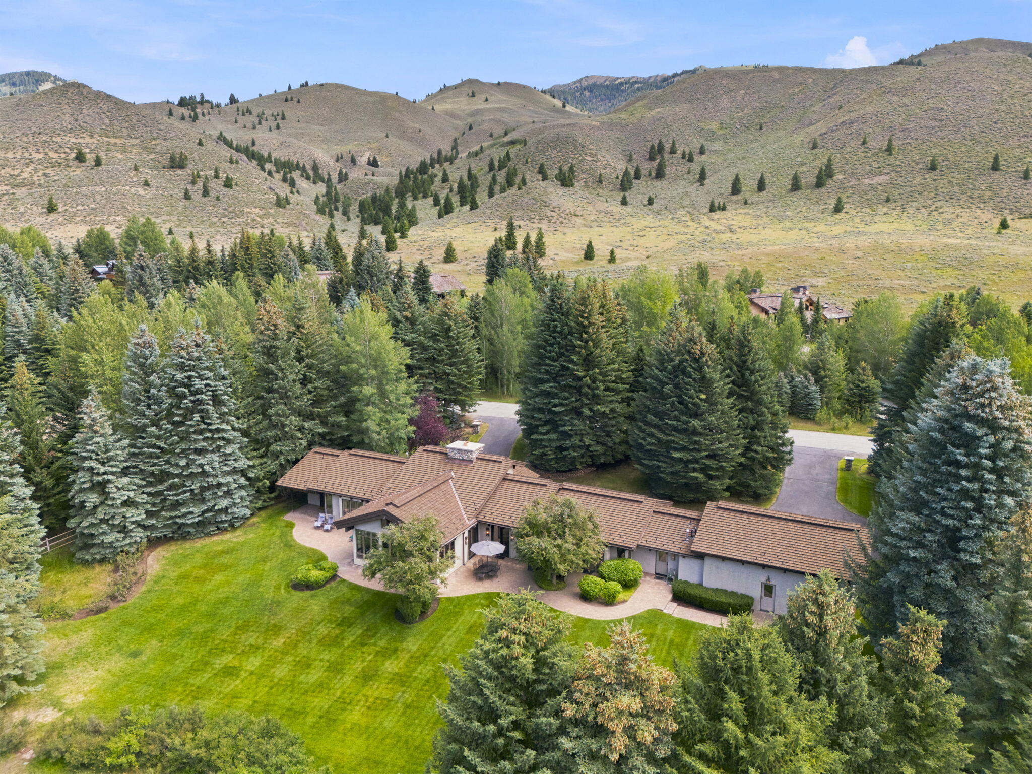 106 Fox Creek Rd Property Photo 9