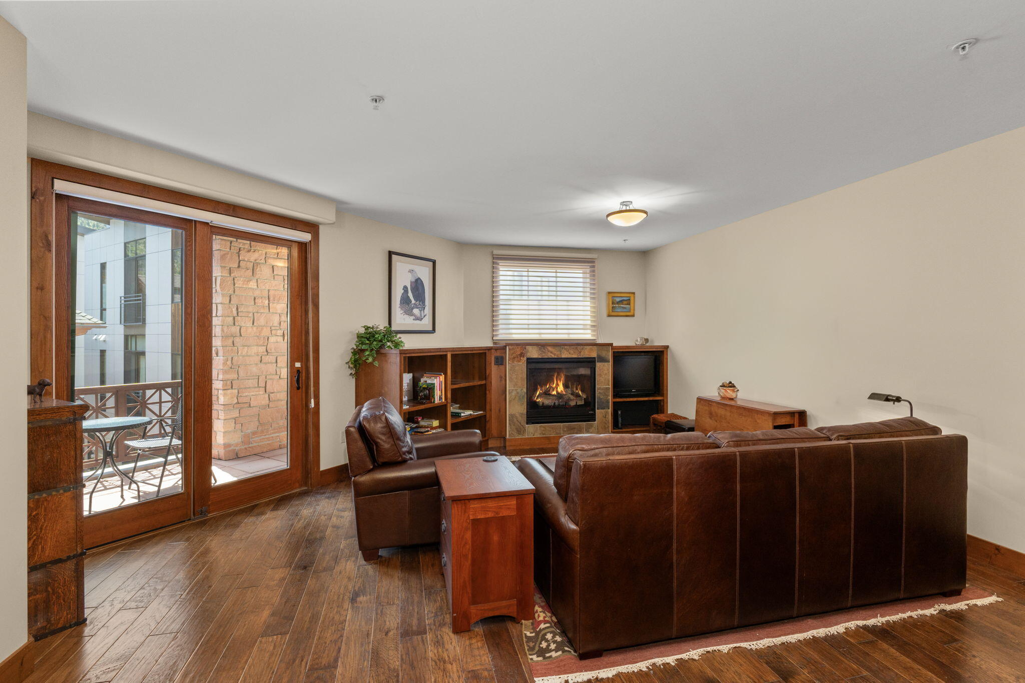 631 N Washington Ave 303 Property Photo 2