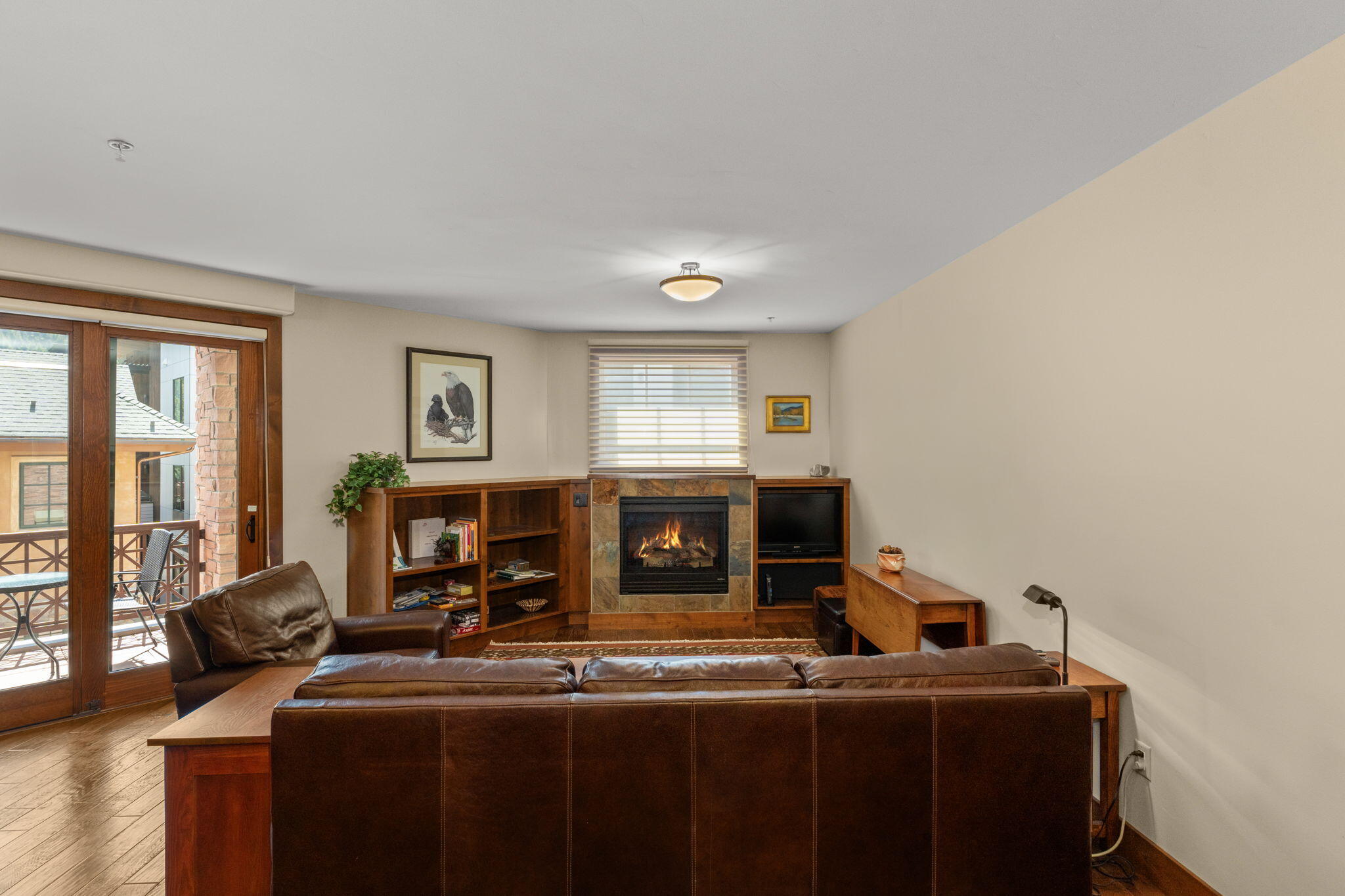 631 N Washington Ave 303 Property Photo 3