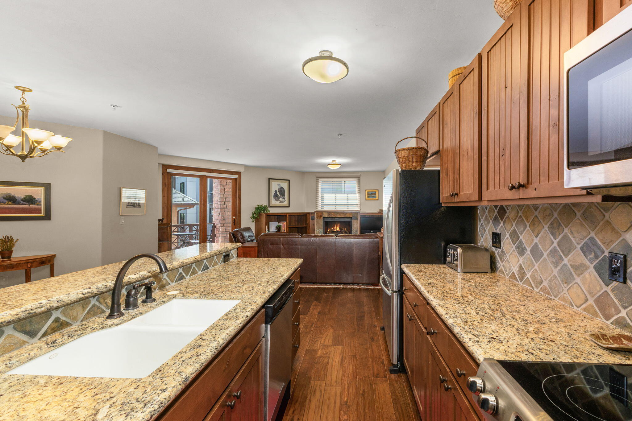 631 N Washington Ave 303 Property Photo 7