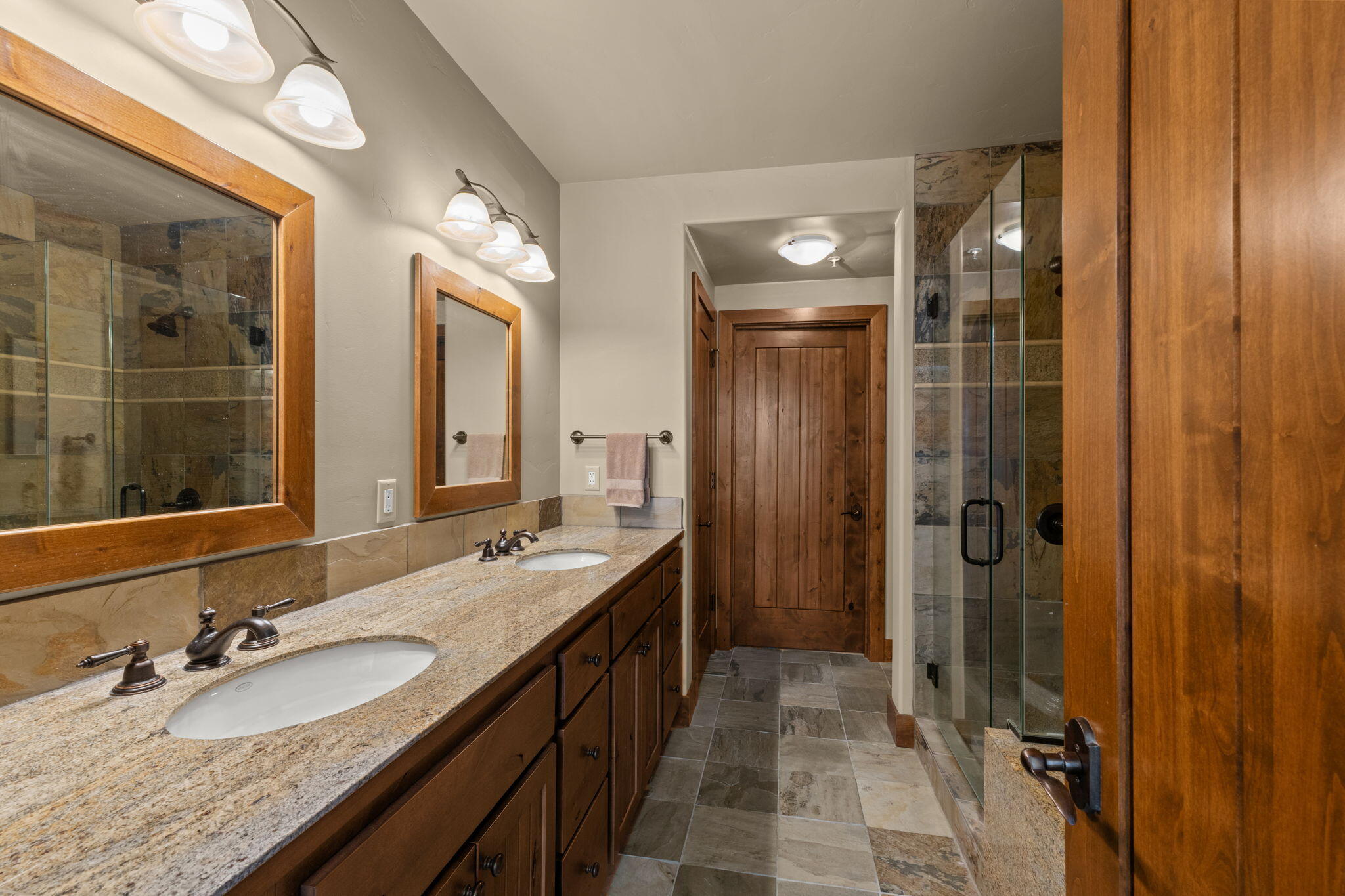 631 N Washington Ave 303 Property Photo 10