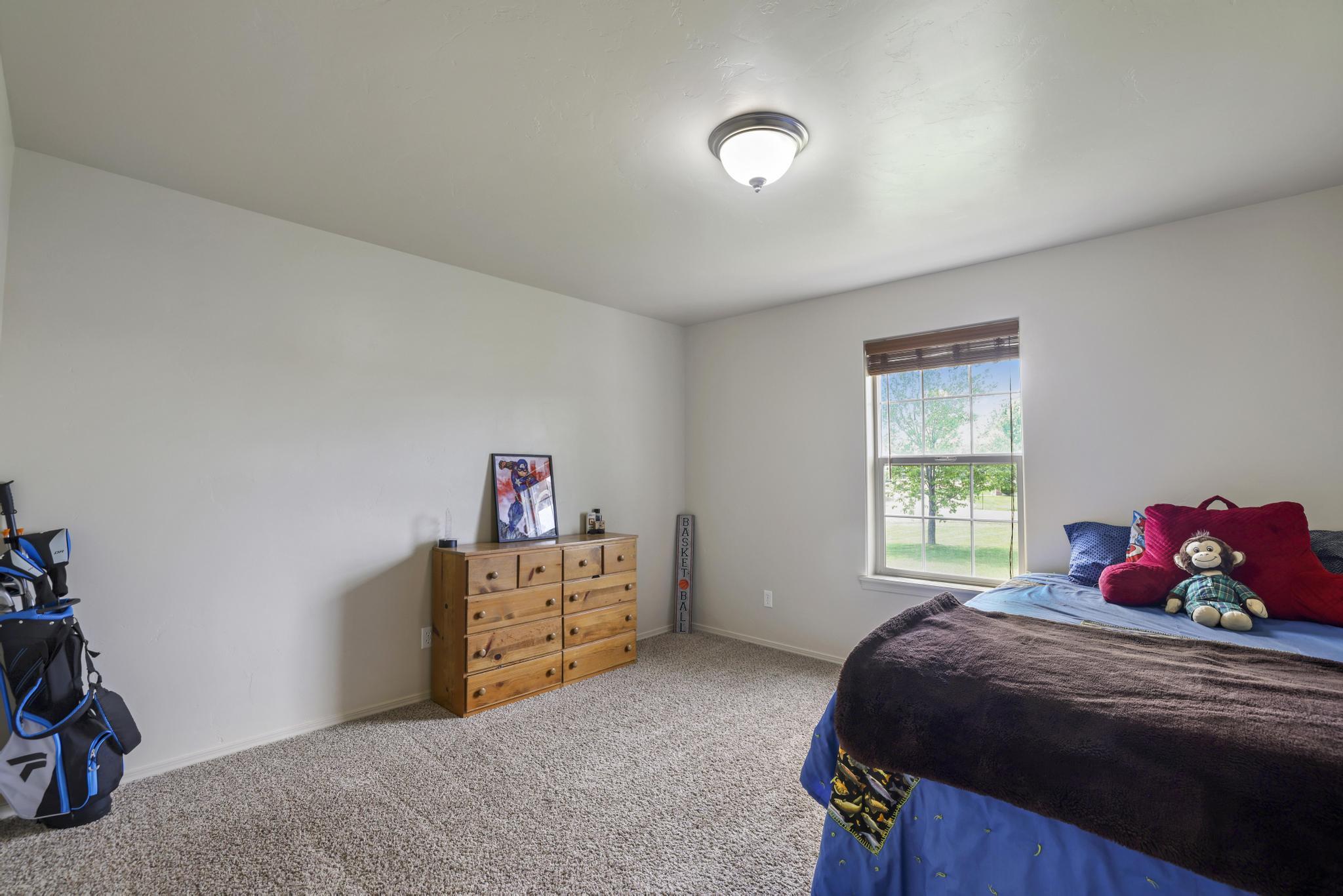 272 Primrose Way Property Photo 13