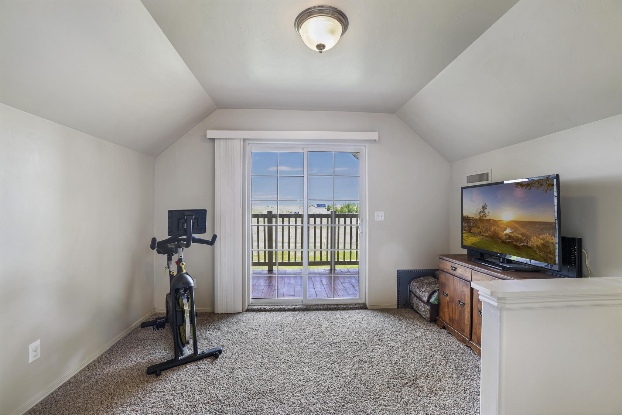272 Primrose Way Property Photo 16