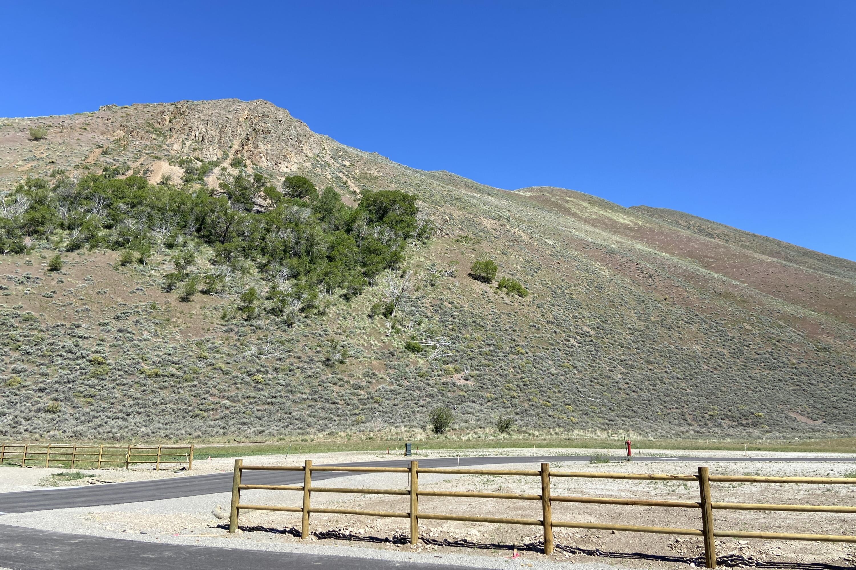 137 Cowcatcher Loop Property Photo 1