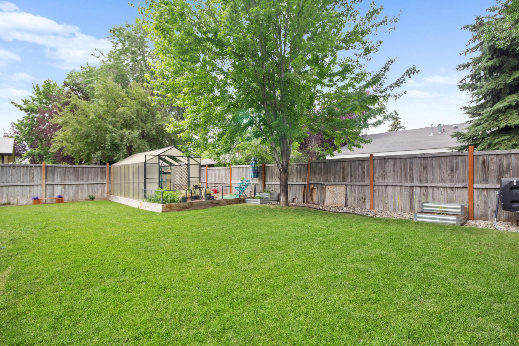 2931 Butterfly Dr Property Photo 2