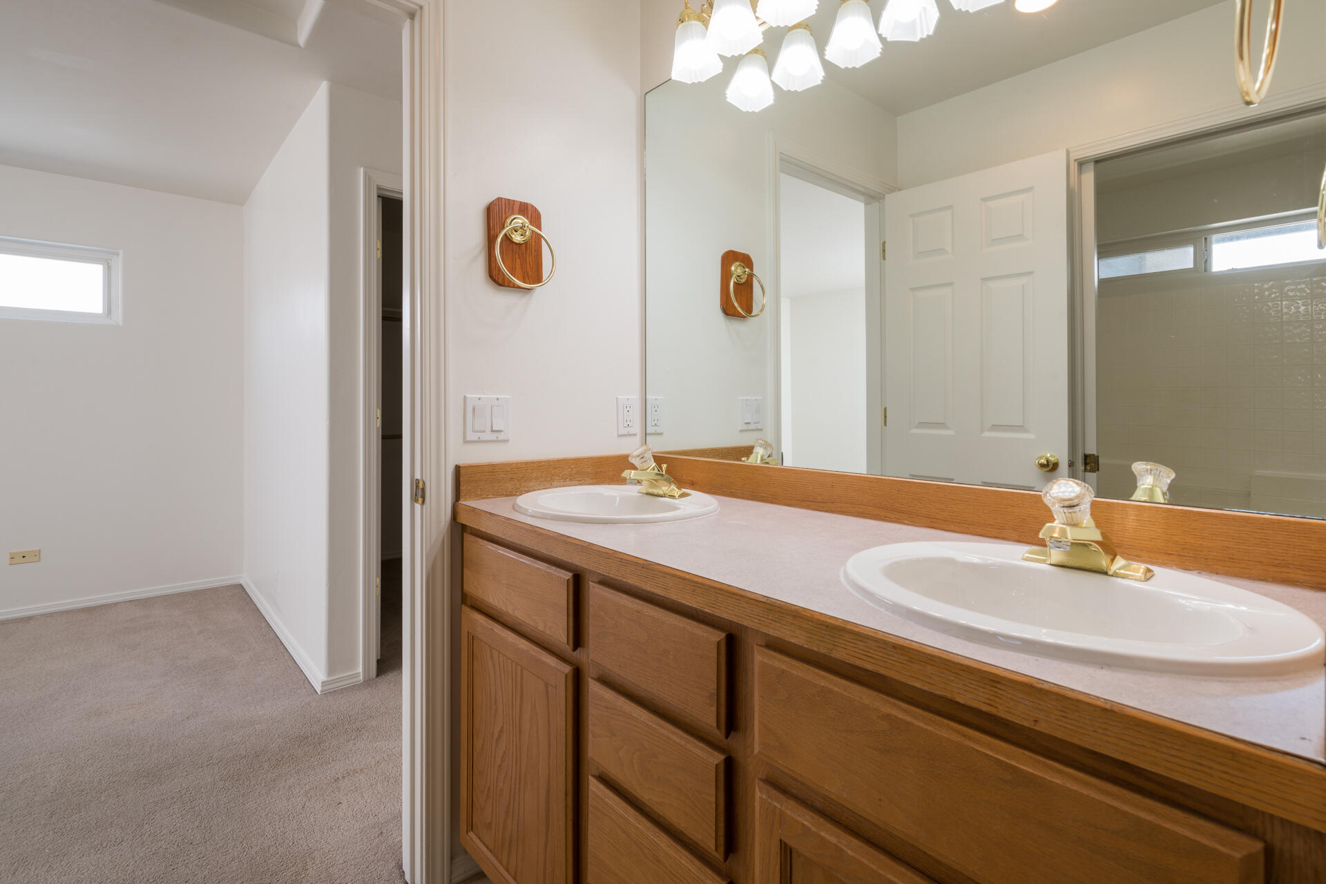 431 Calumet Ct Property Photo 15