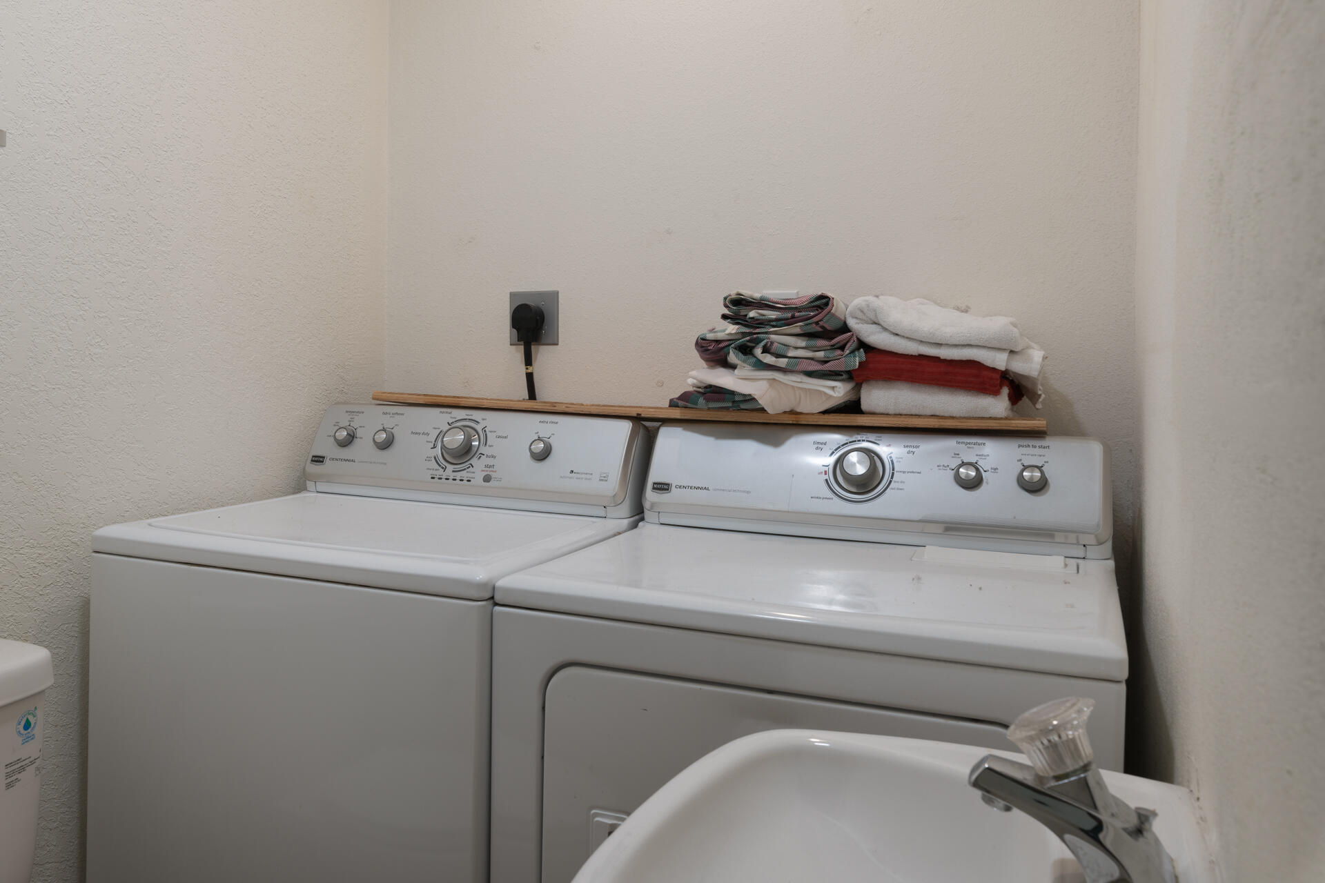 103 Dandelion W Property Photo 11