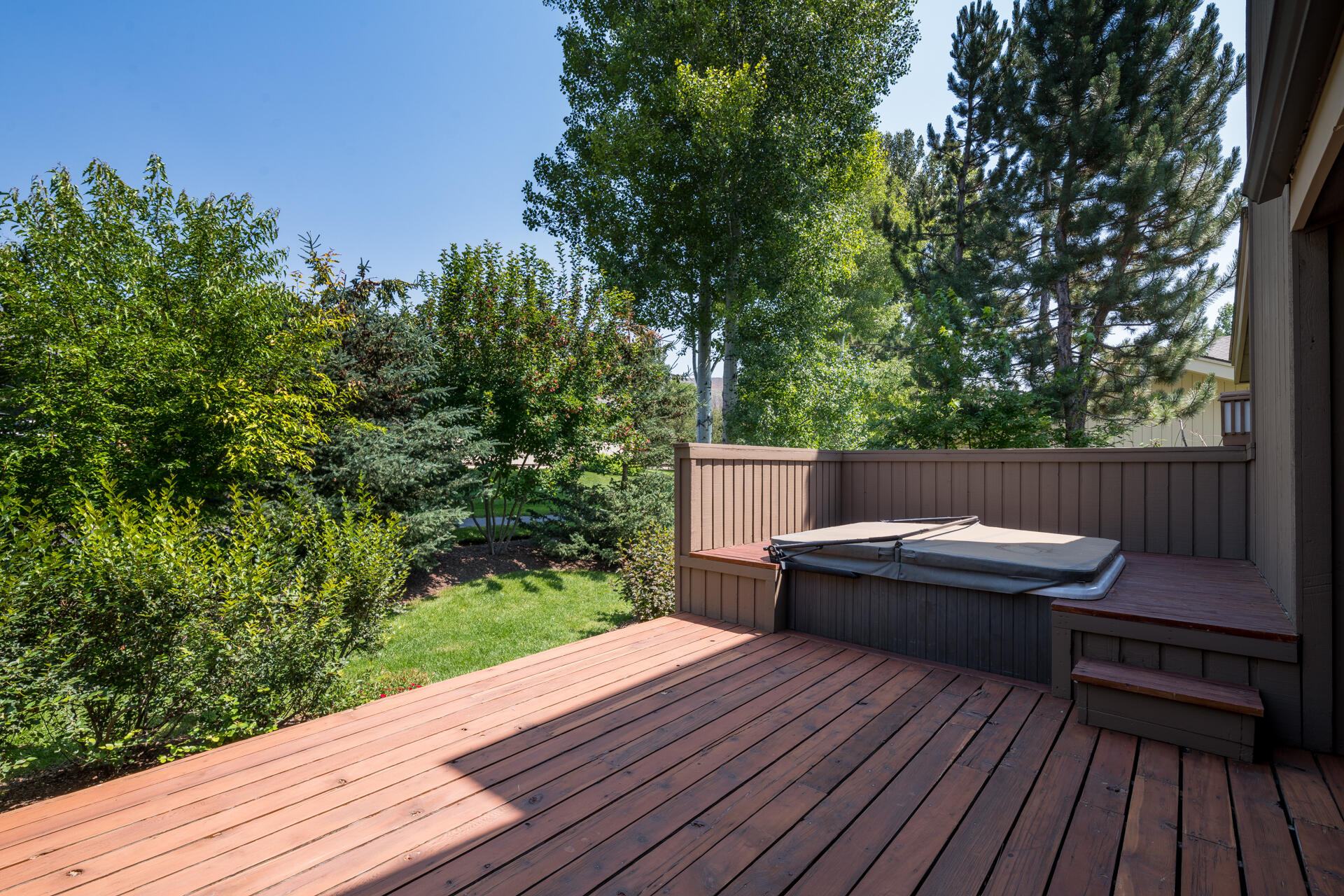 103 Dandelion W Property Photo 20
